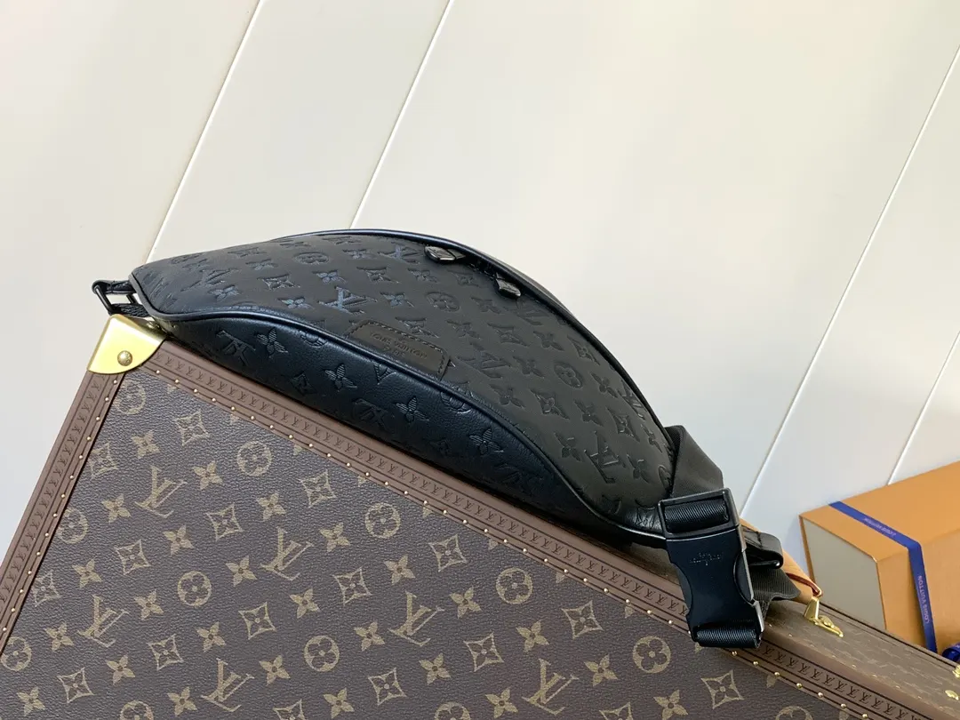 Crossbody Bag Lightweight Leather
