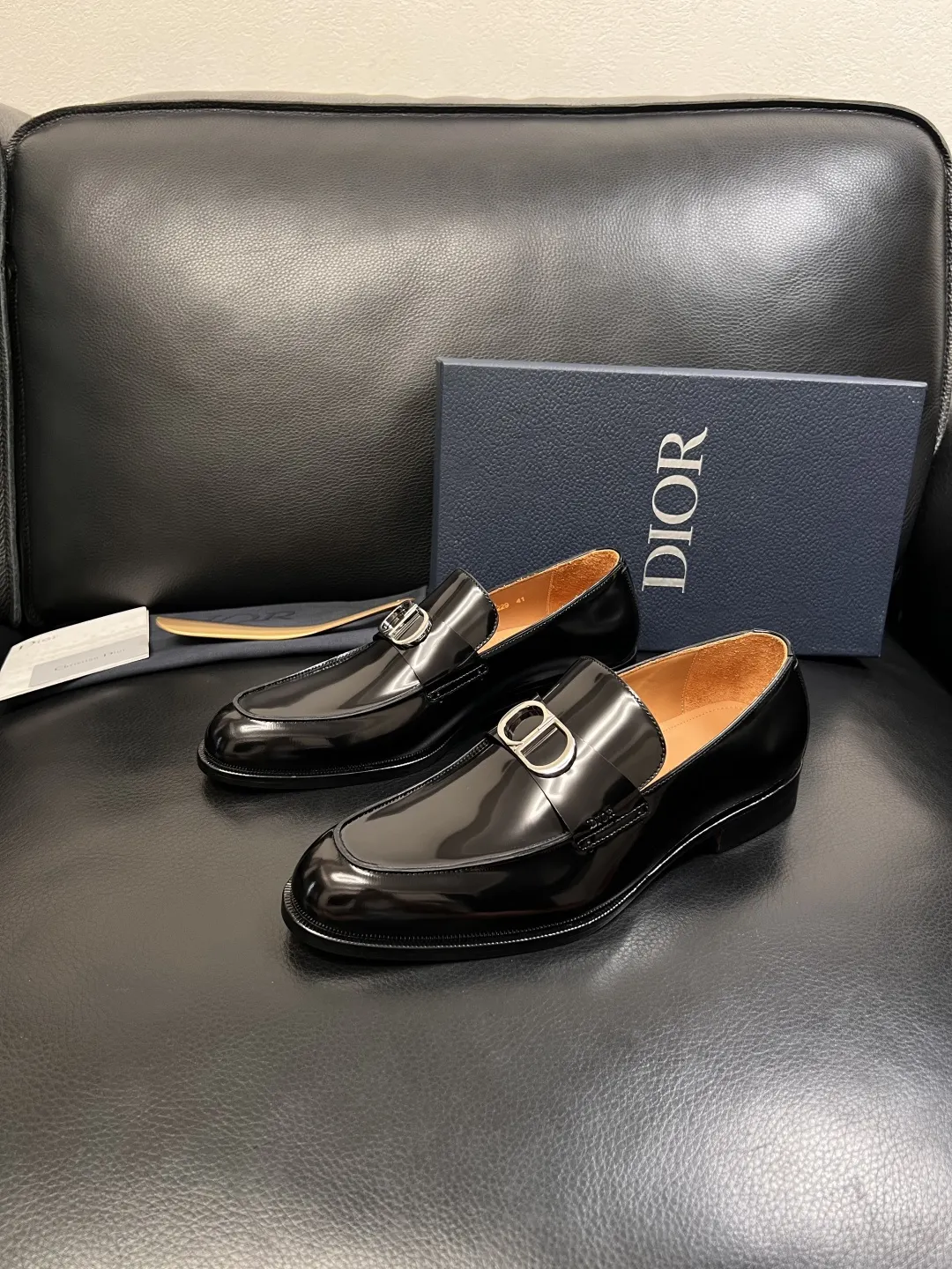 Dior Lady Dior 银白色手提斜挎包 金扣款