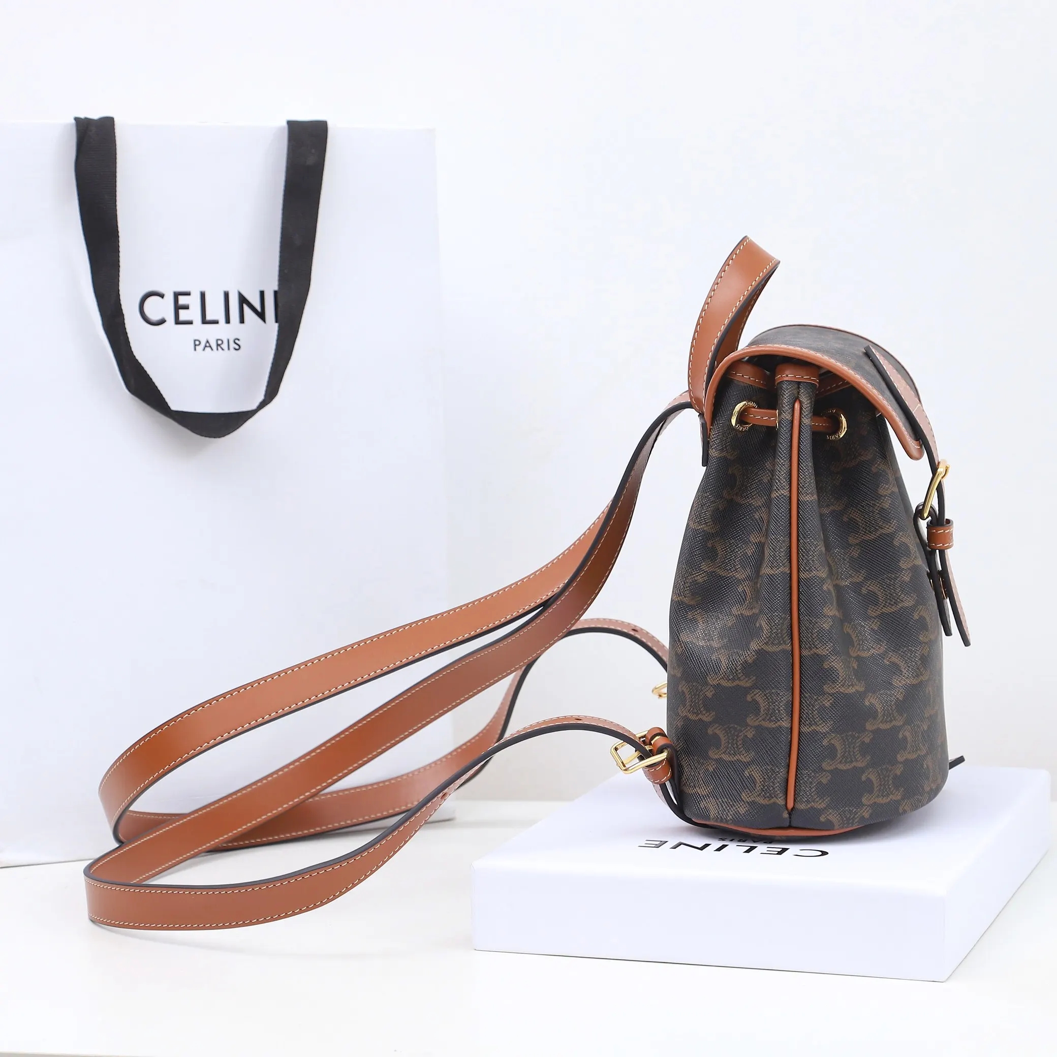 Celine 牛皮 批 意大利进口 开发 雙肩包 实用雙肩款