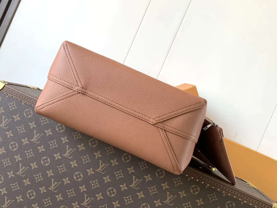 Louis Vuitton Hobo Shoulder Bag Vintage Leather