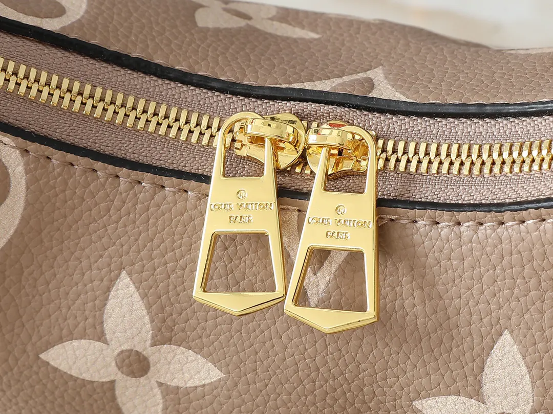 Gold Chain Bag Canvas