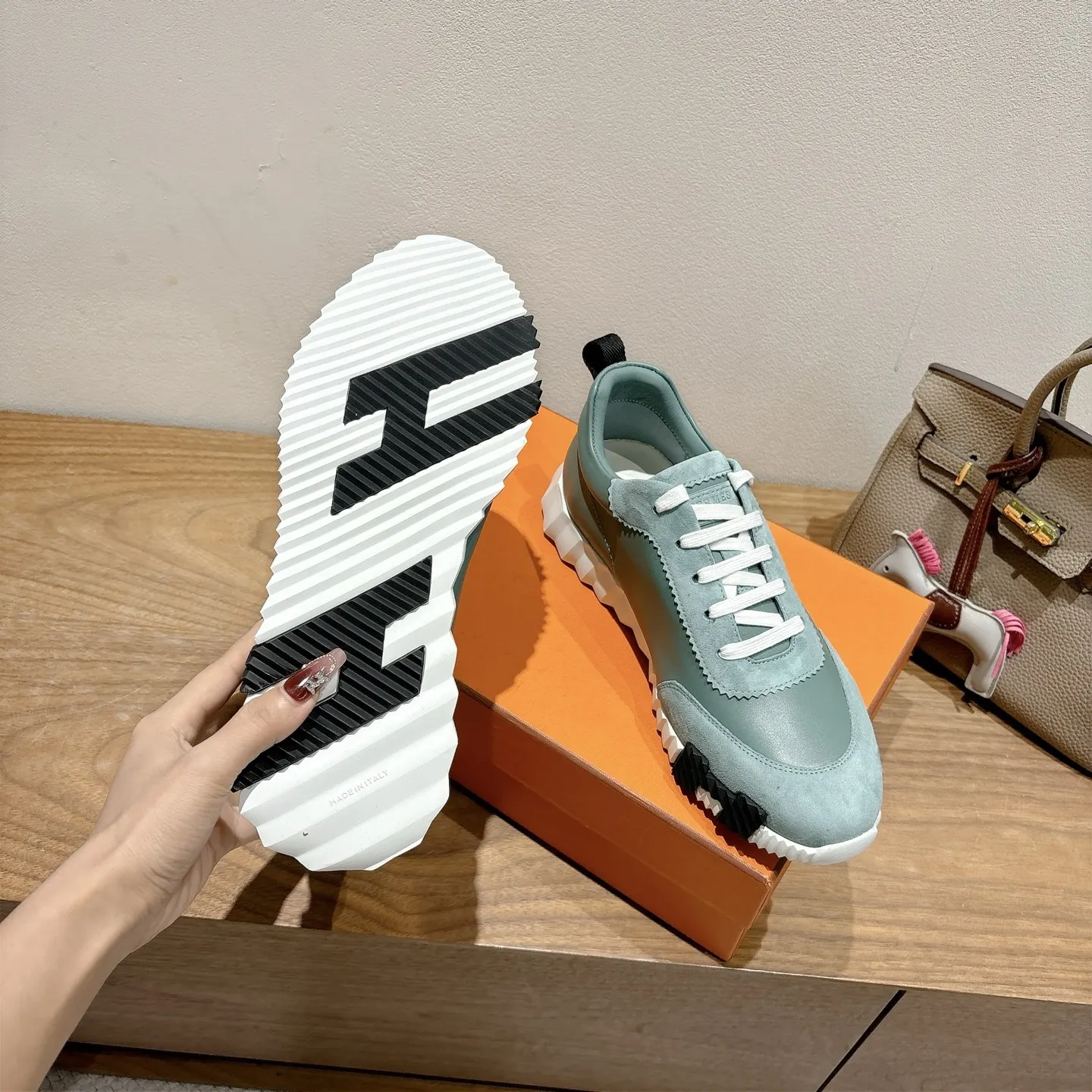 Hermès SS Sneakers