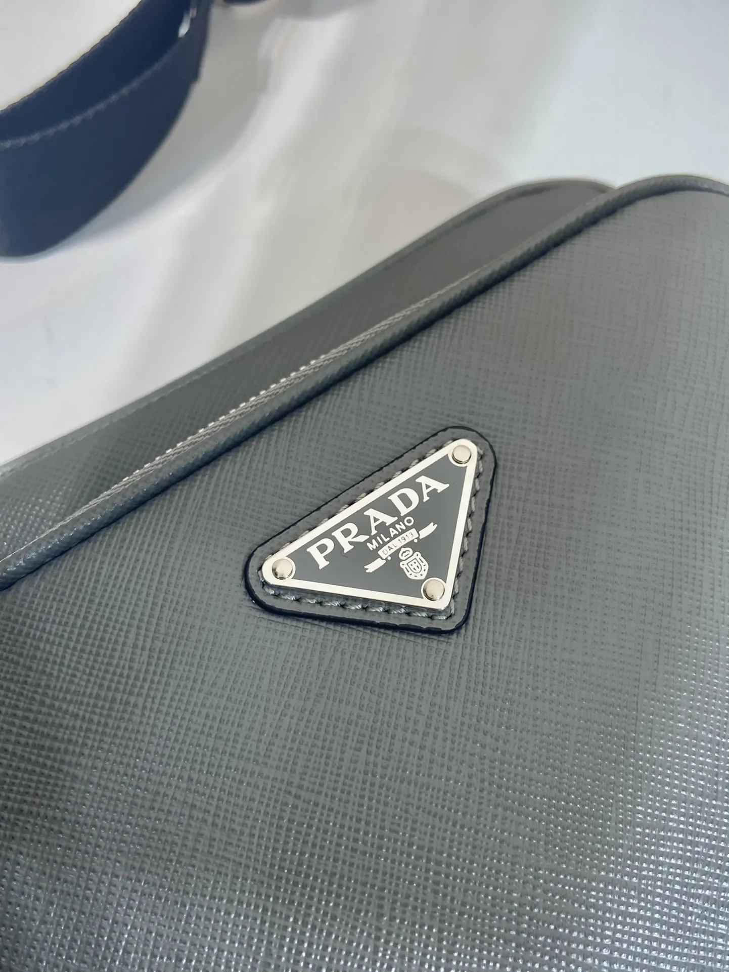 Prada Re-Nylon 2Vh170 Shoulder Bag Commuter Leather