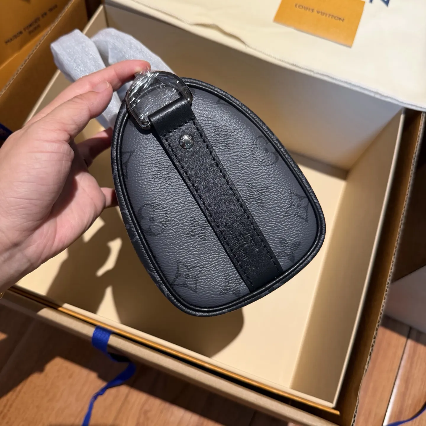 Fashion Item Travel