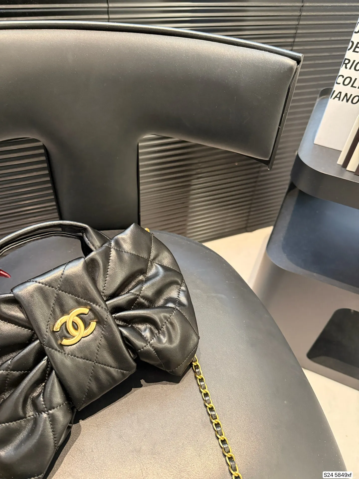 CHANEL 金色 蝴蝶结晚宴包 我心爱的小 链条包 精致链条款