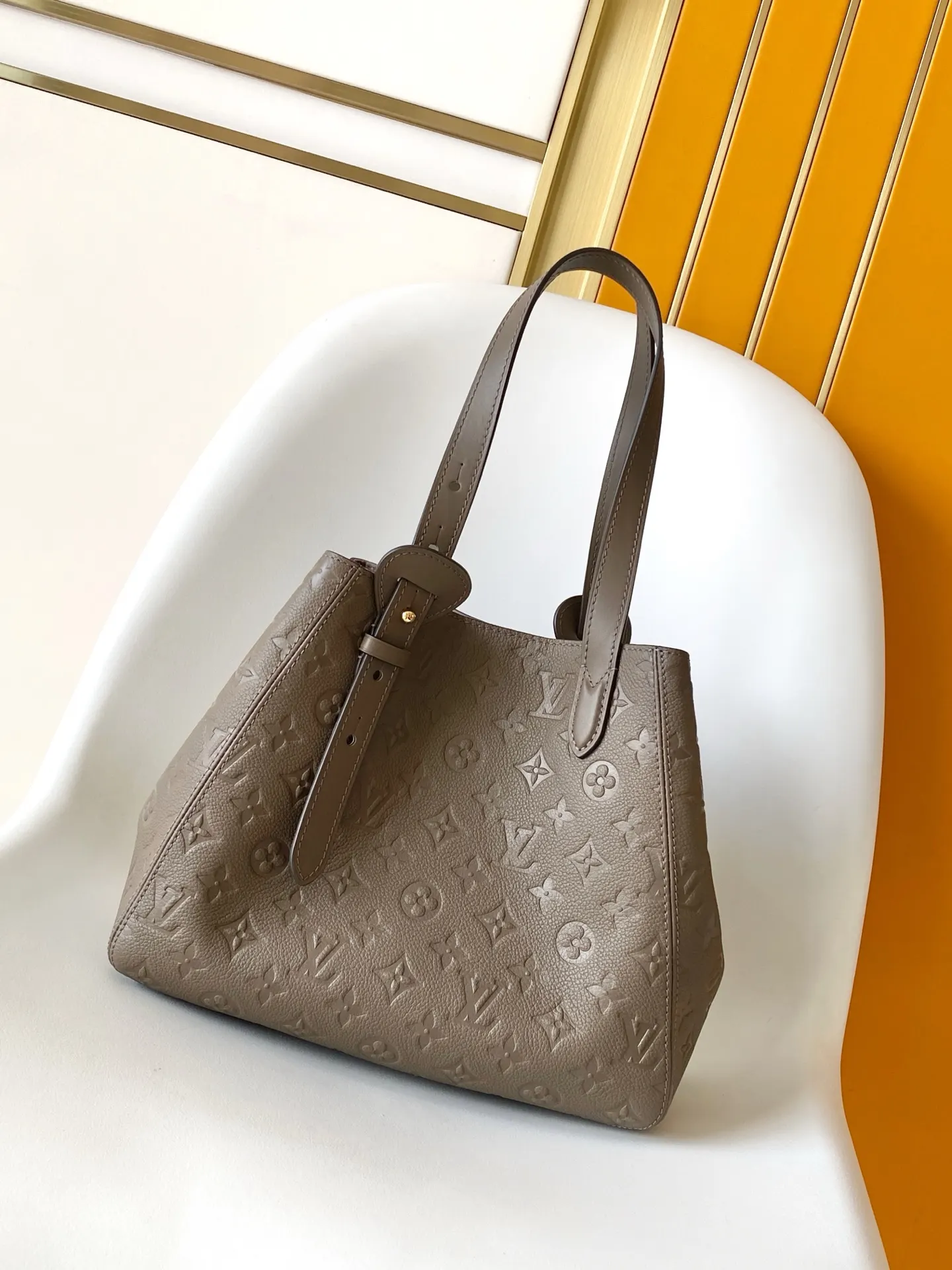 LV Hobo 黑色 灰色 牛皮 托特包 大容量托特款