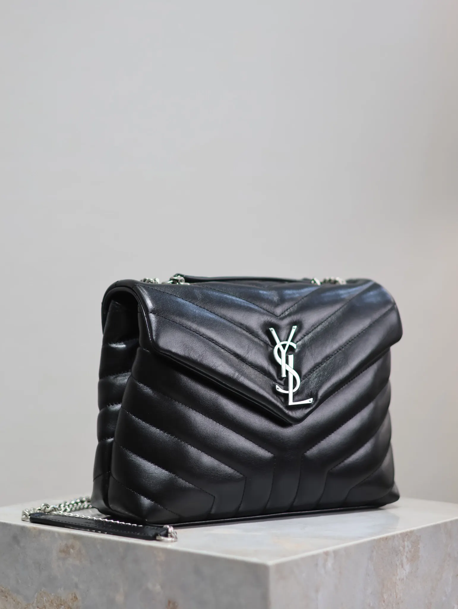 Black Crossbody Bag Lightweight Classic Leather