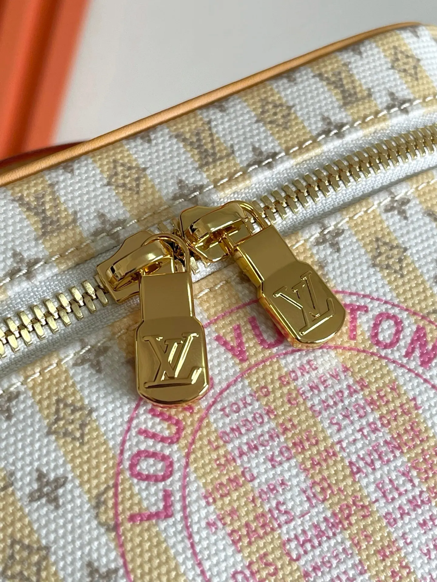 Louis Vuitton Cosmetic Pouch Canvas
