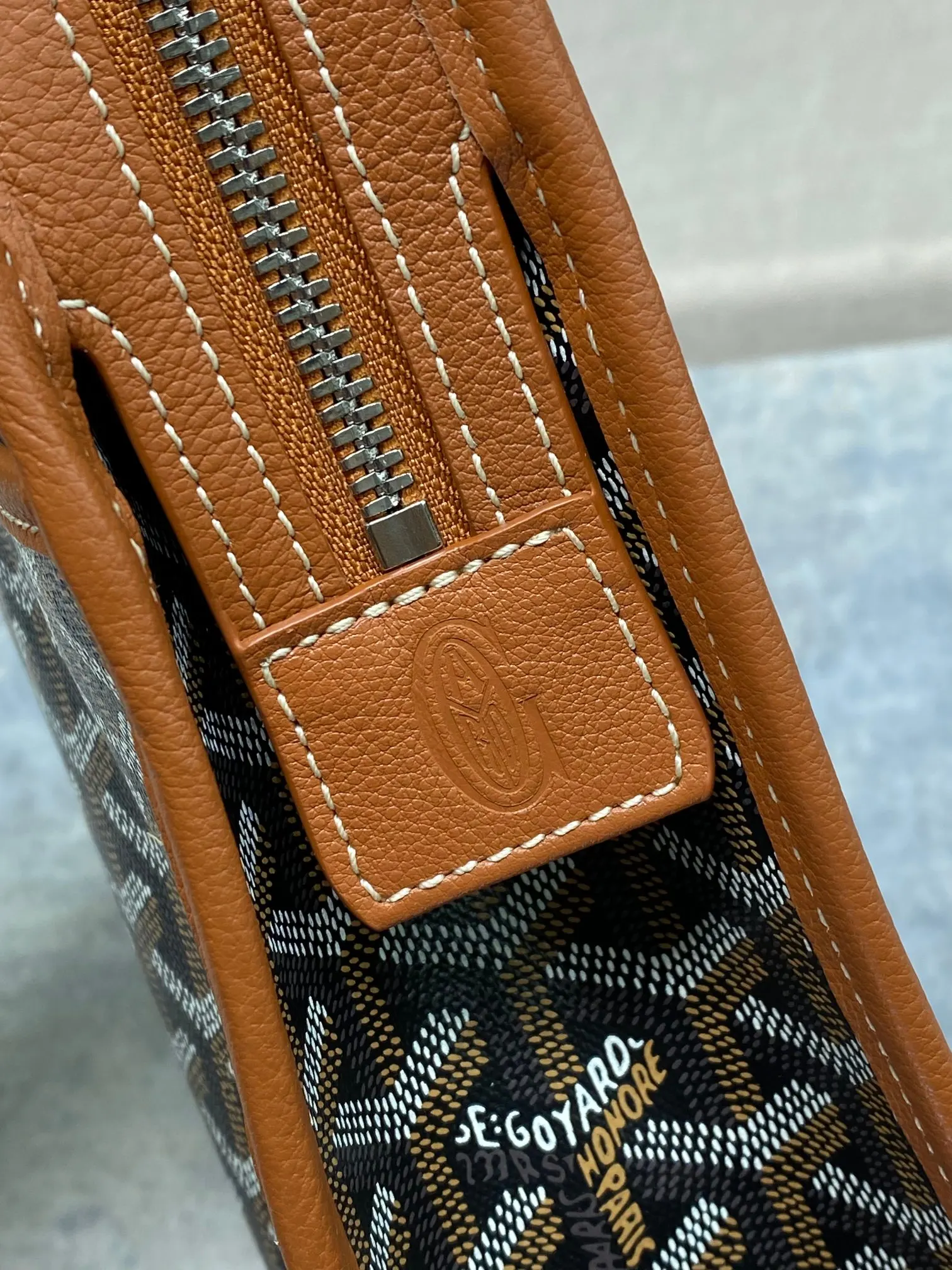 Goyard 黄色 牛皮 化妝包 精選款(數字7) Goyard 黄色 牛皮 化妝包 精選款(數字7)