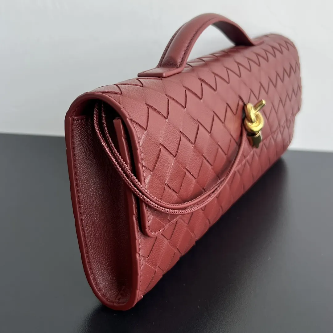 Bottega Veneta 羊皮 腋下包 復古腋下背款
