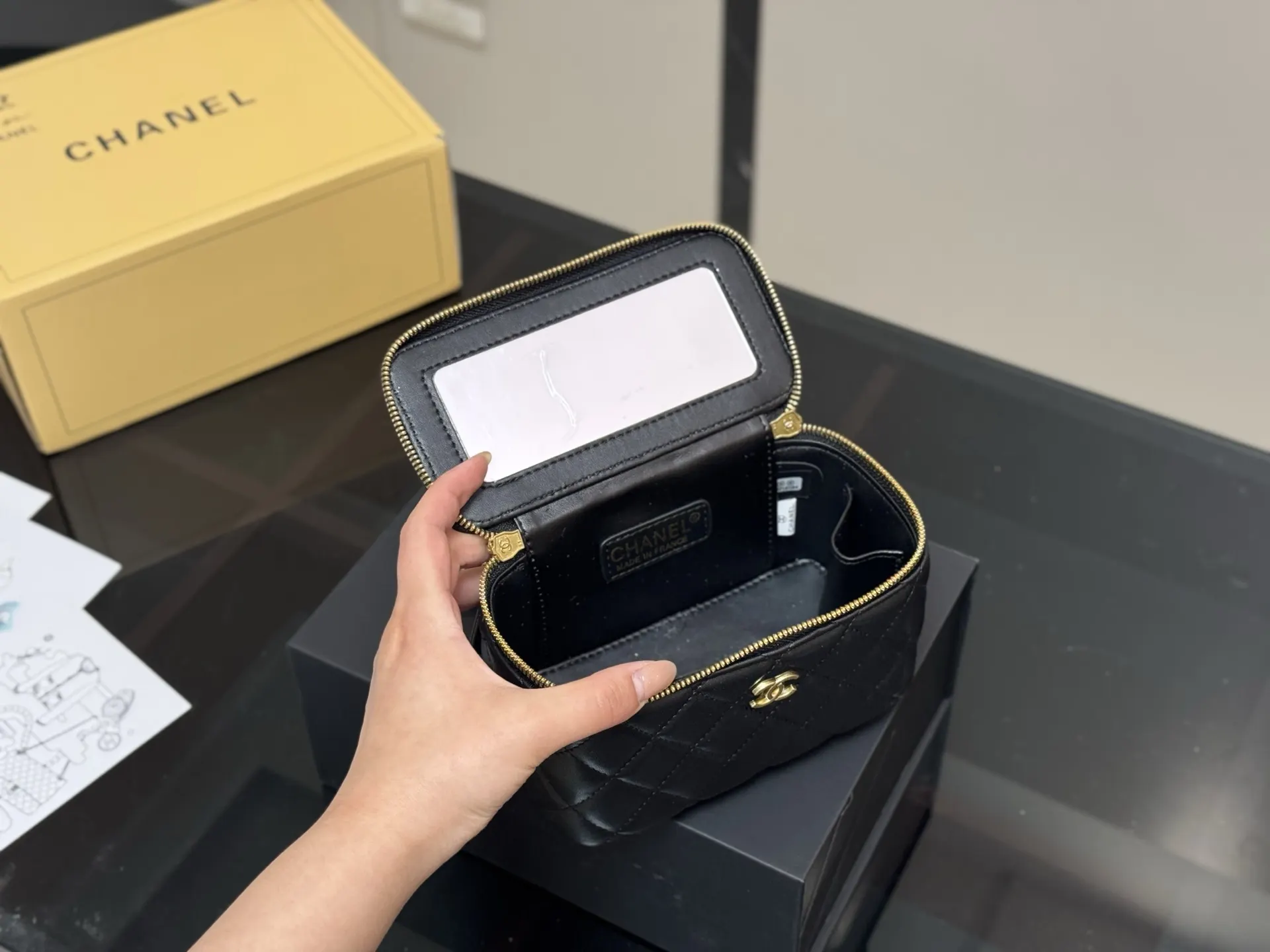 CHANEL 升级 斜挎包 轻便斜挎款