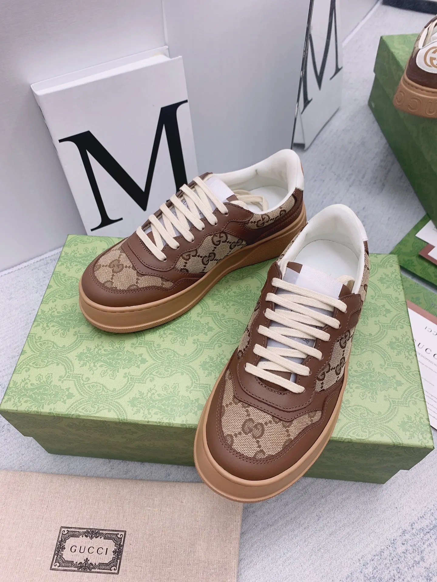 Gucci Logo休閒運動鞋