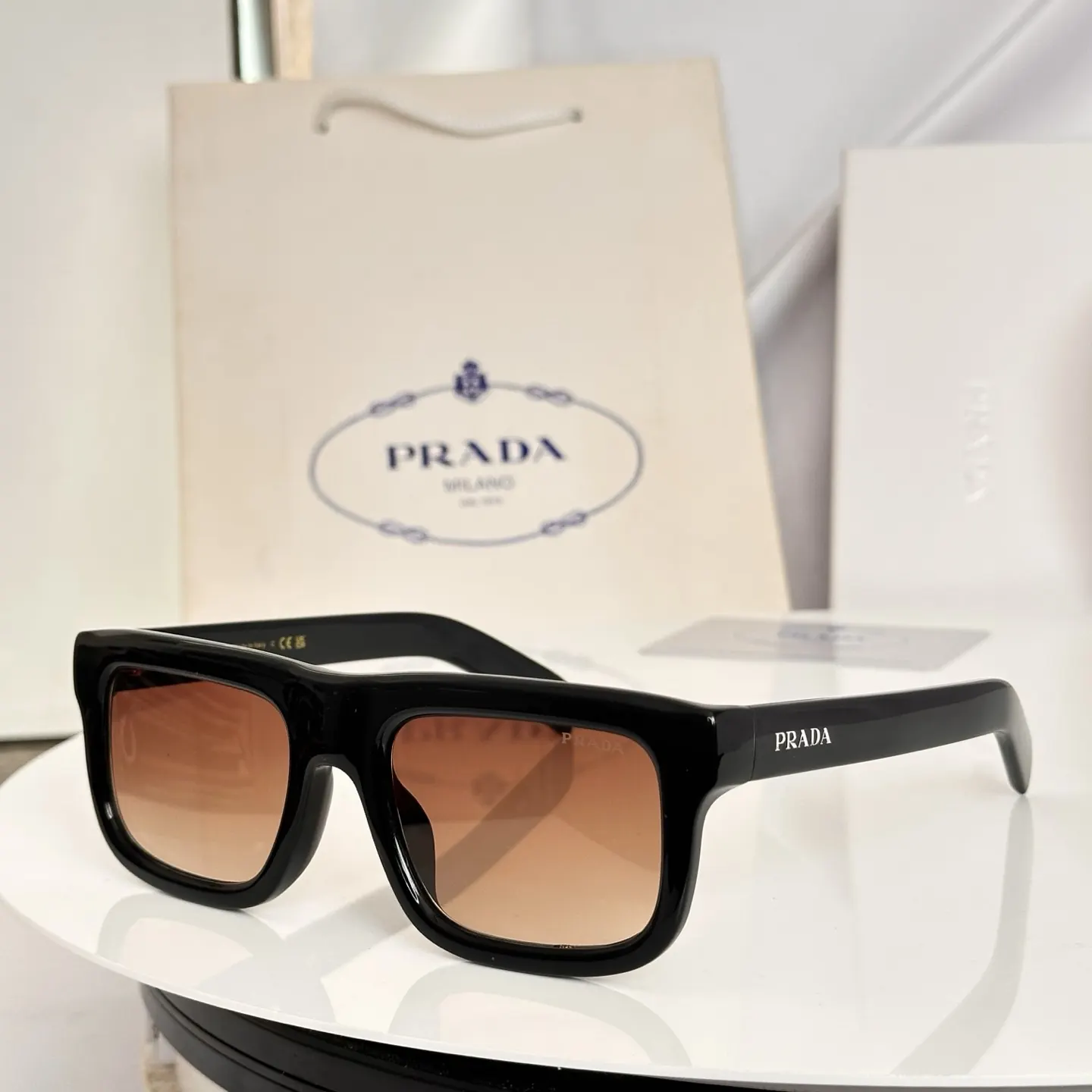 Prada SPRD11S 太阳眼镜 时尚遮阳 太阳镜