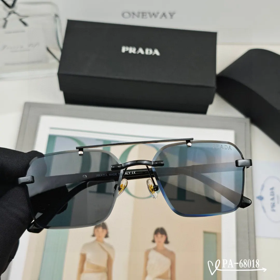 Prada 墨镜 時尚防晒款