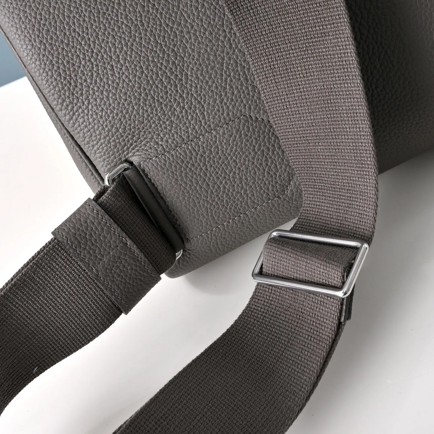 Hermès HAC 腰包