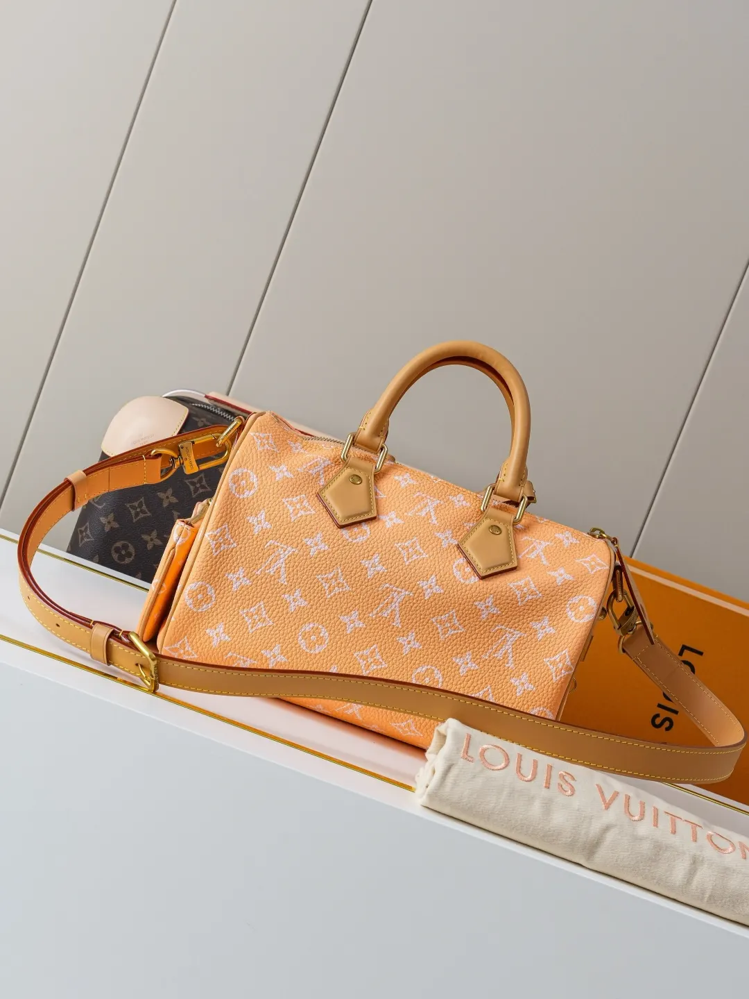 Organizer Pouch Travel Leather
