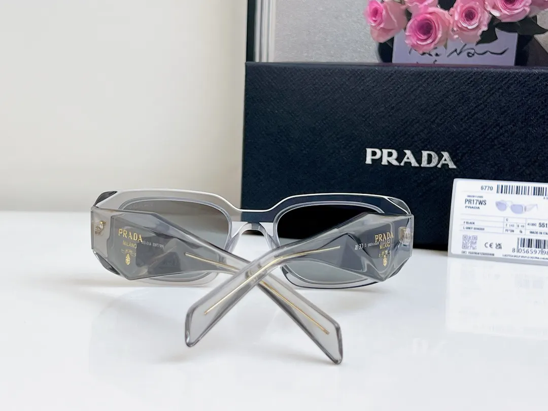 PRADA SPR17W 太阳眼镜 时尚遮阳款