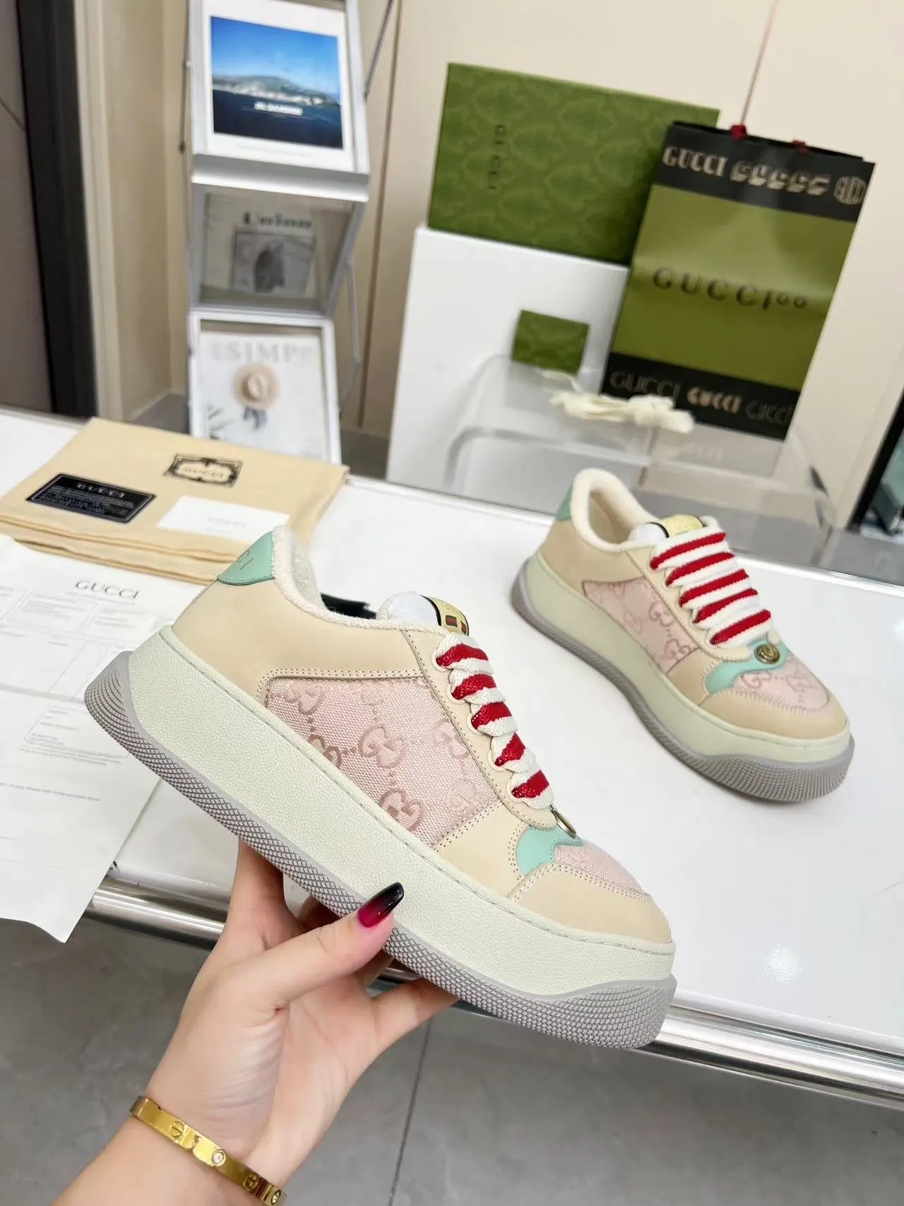 Gucci Logo休闲运动鞋 百搭款