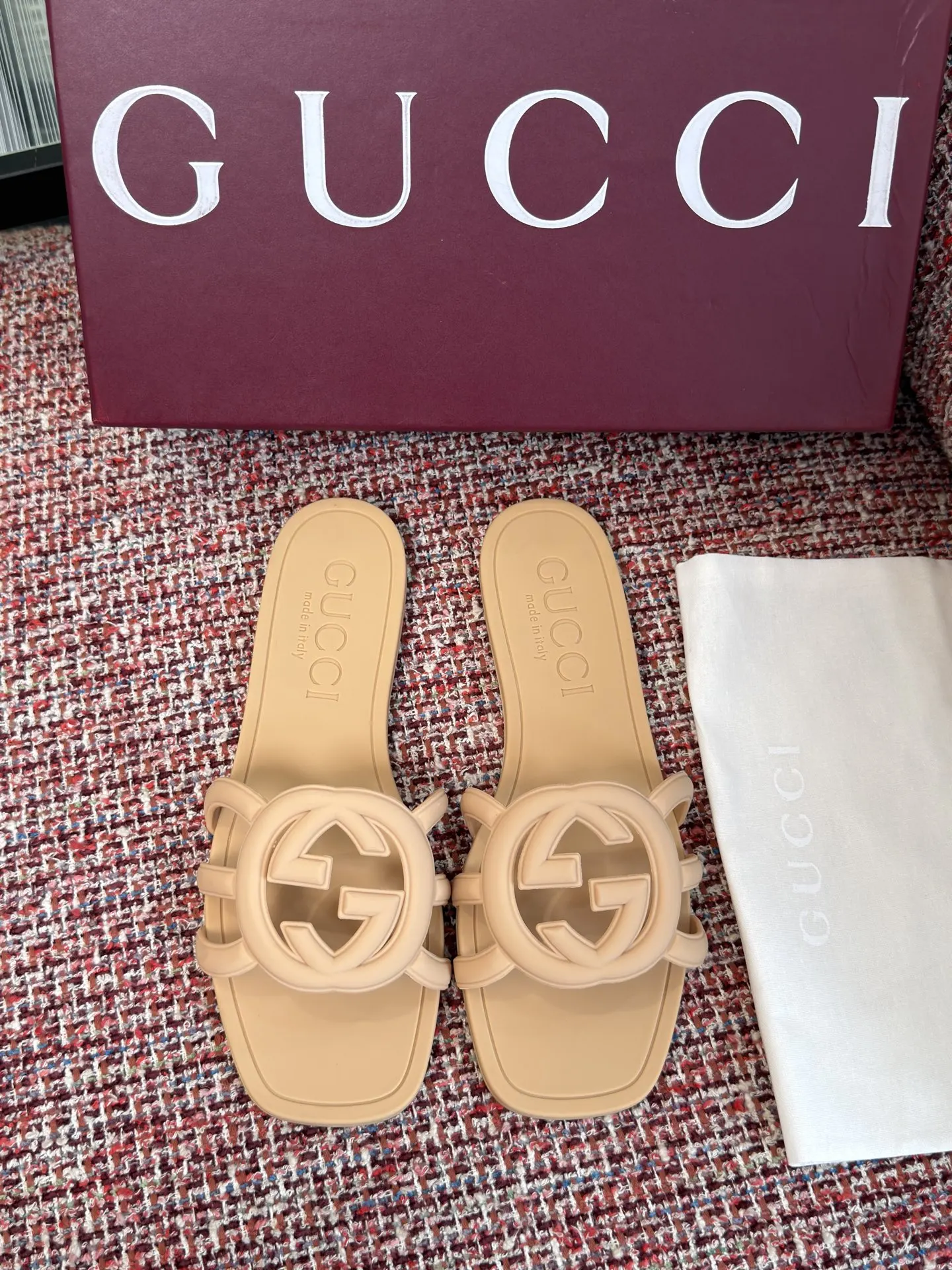 Gucci Logo休閒運動鞋