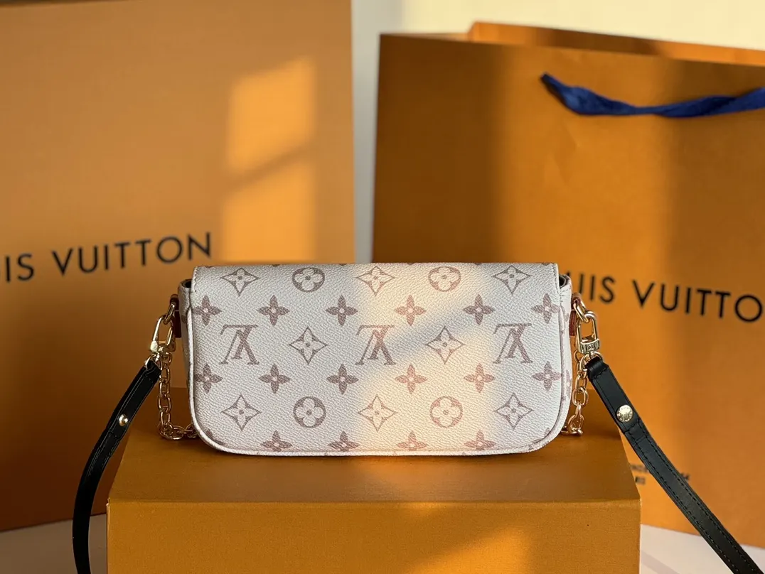 Chain Bag Canvas