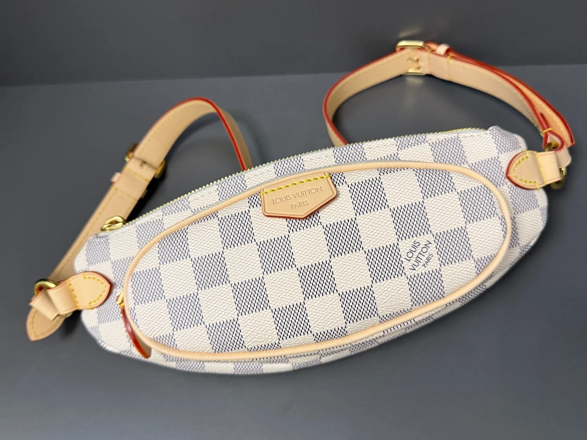 LV 帆布 Keepit 腰包于 休閒腰包款