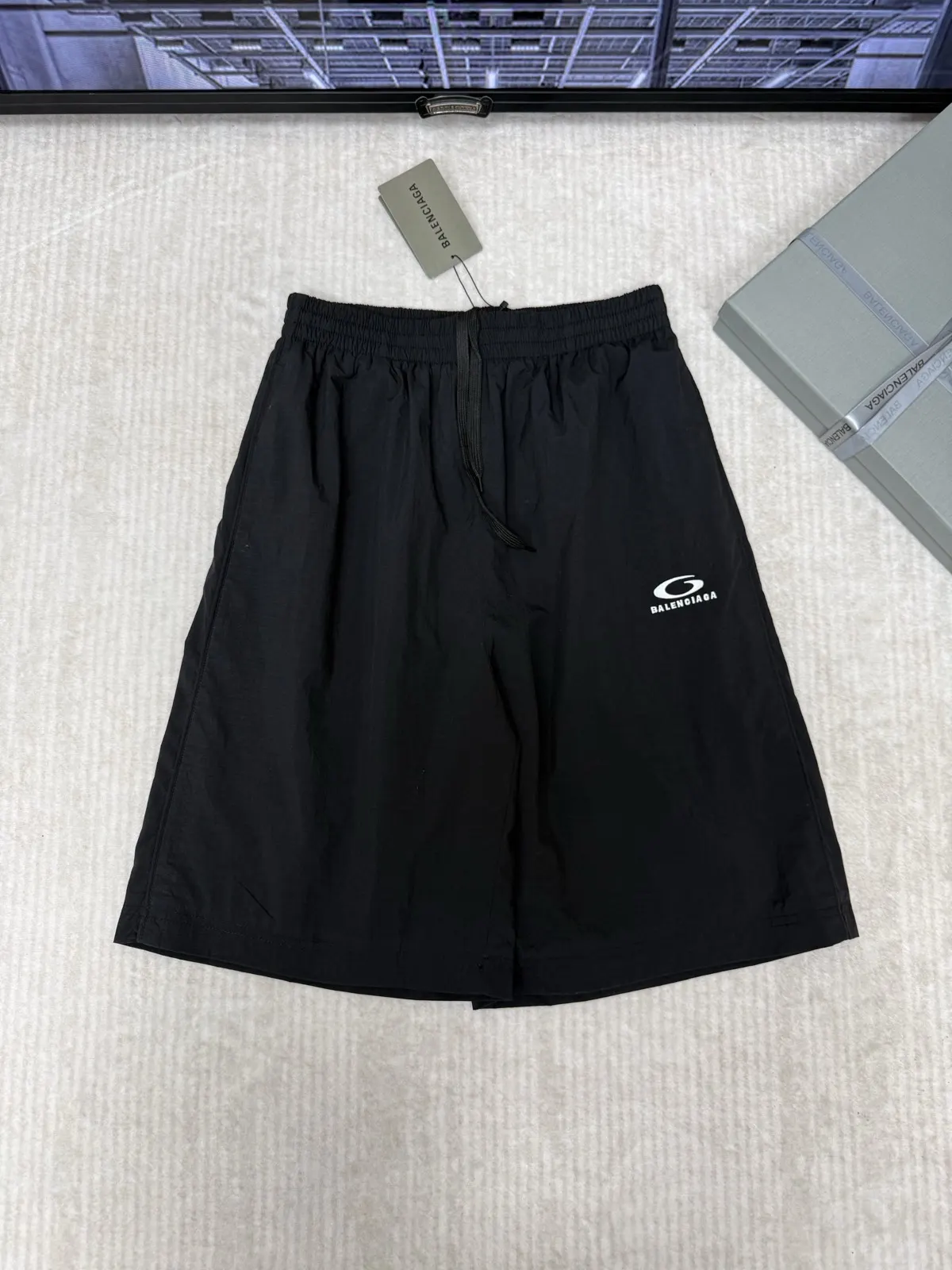 Balenciaga 黑色 短裤