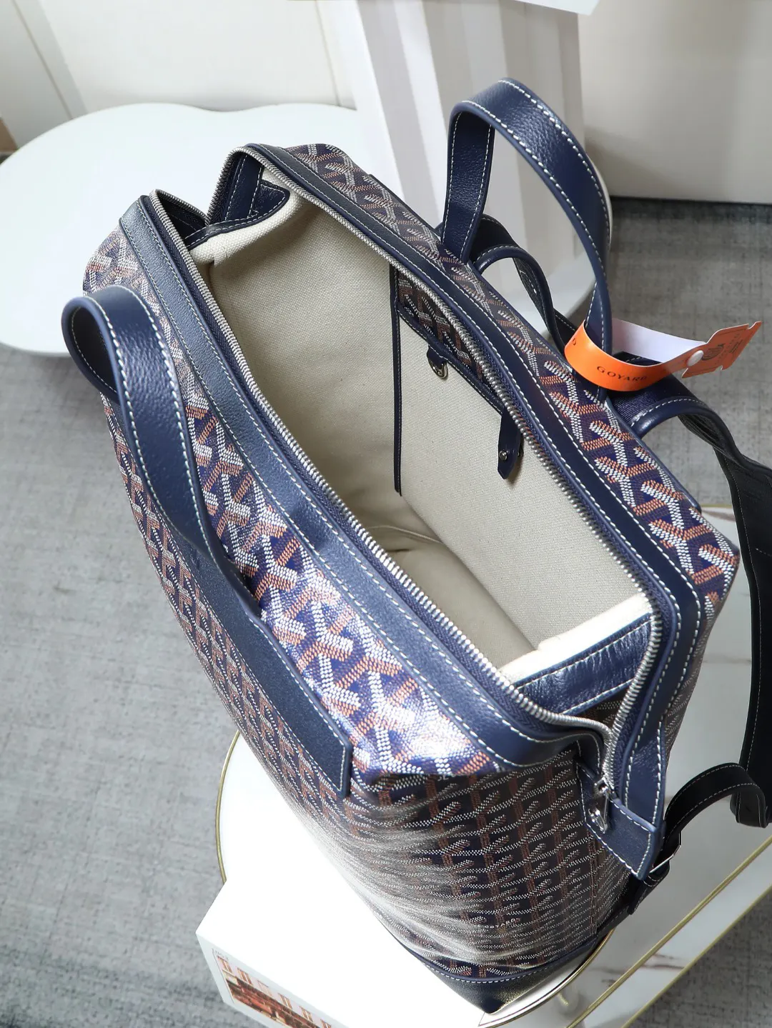 Goyard 小牛皮 雙肩包 实用雙肩款(數字9) Goyard 小牛皮 雙肩包 实用雙肩款(數字9)