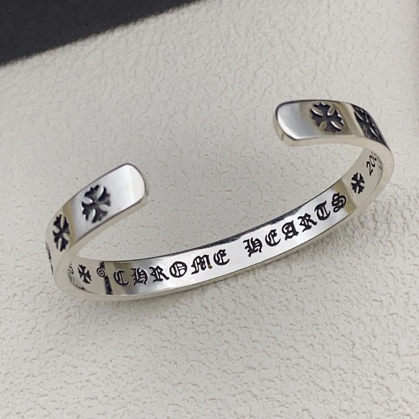 Chrome Hearts 手鐲 精致腕饰款(數字6) Chrome Hearts 手鐲 精致腕饰款(數字6)