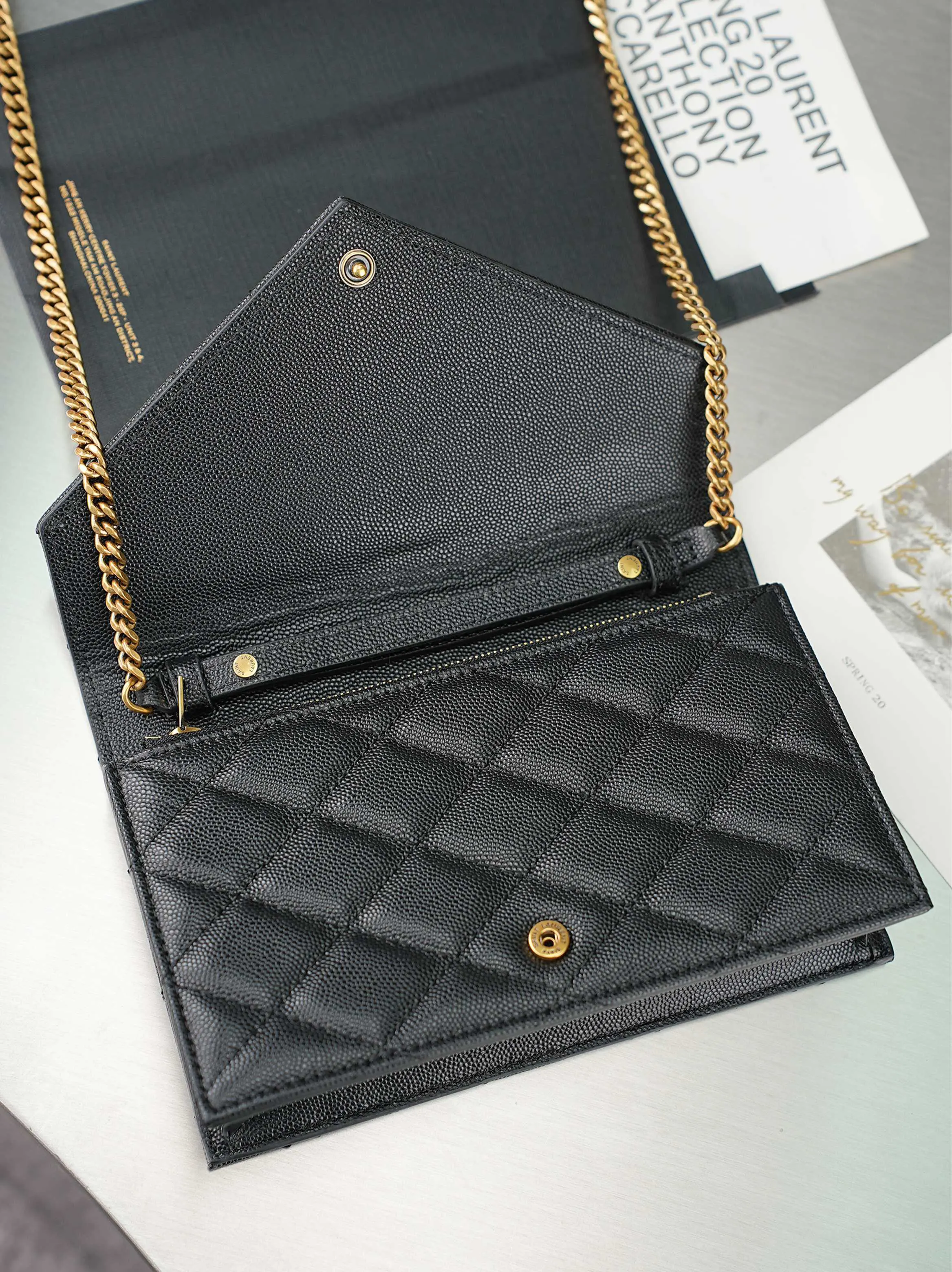 YSL 羊皮 链条可单肩 斜挎 容量适中 通勤出街都很OK 链条包 精致链条款