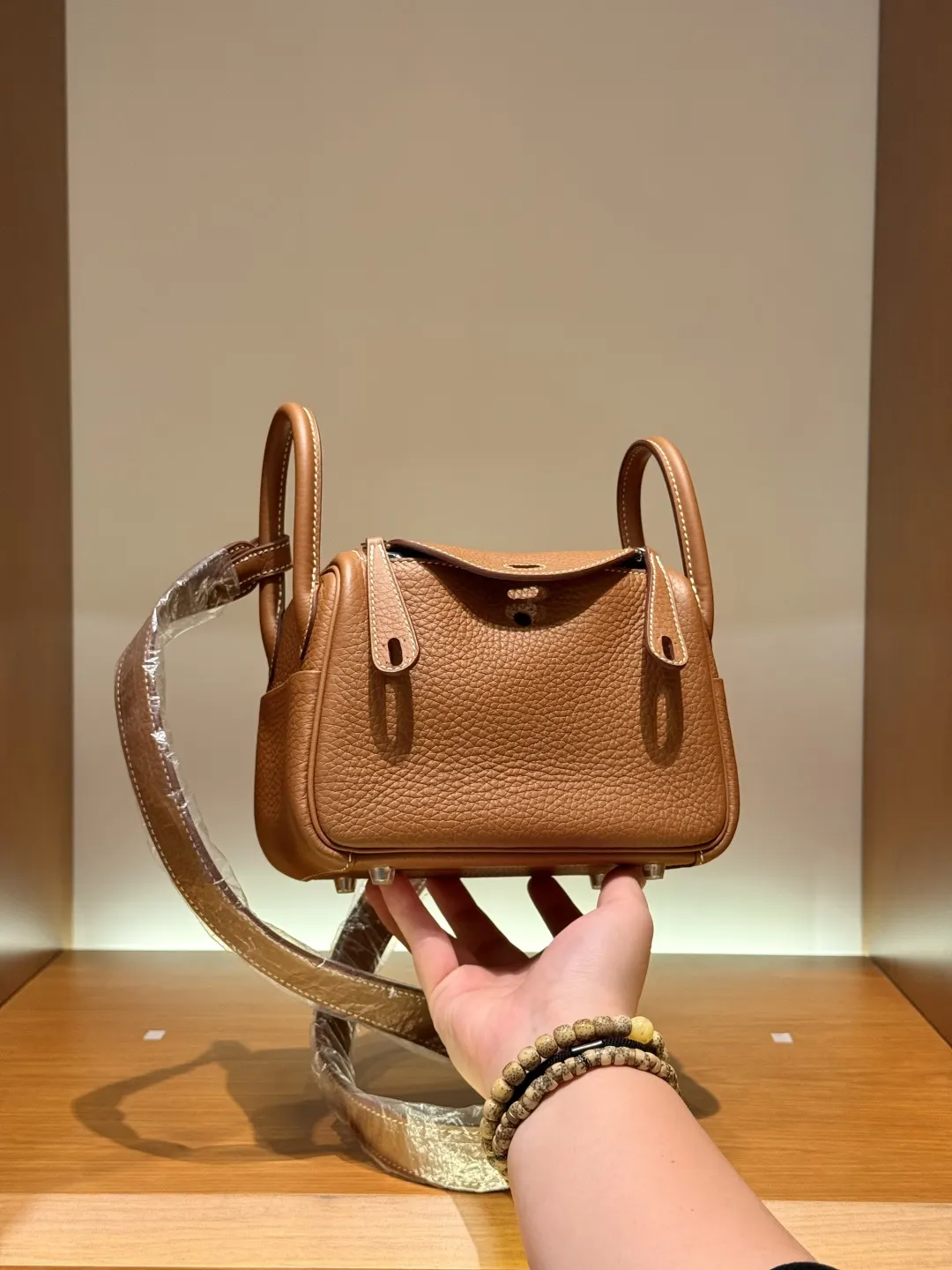 Hermes Lindy 白色 手提包 精选款