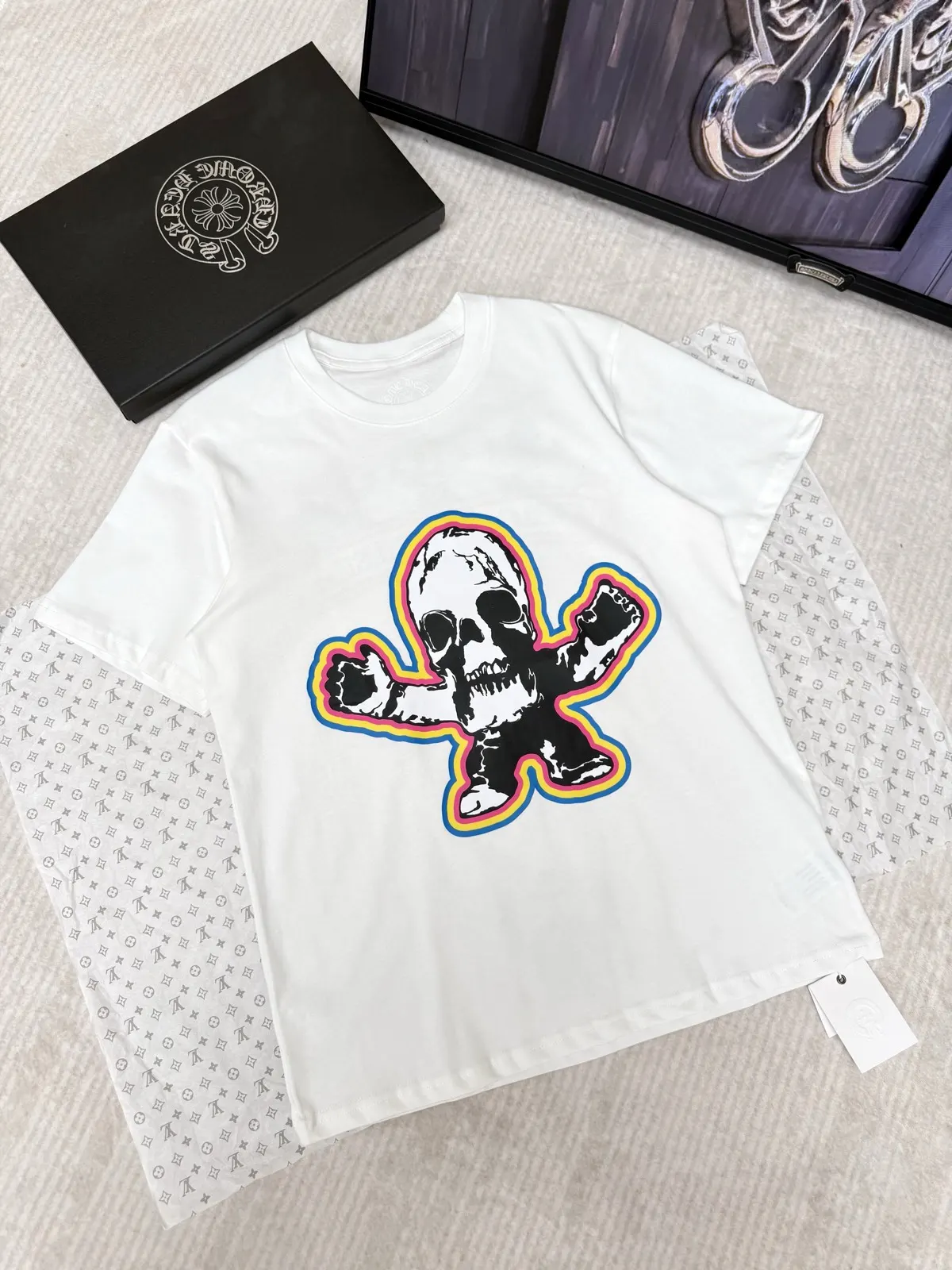 White T-Shirt Versatile