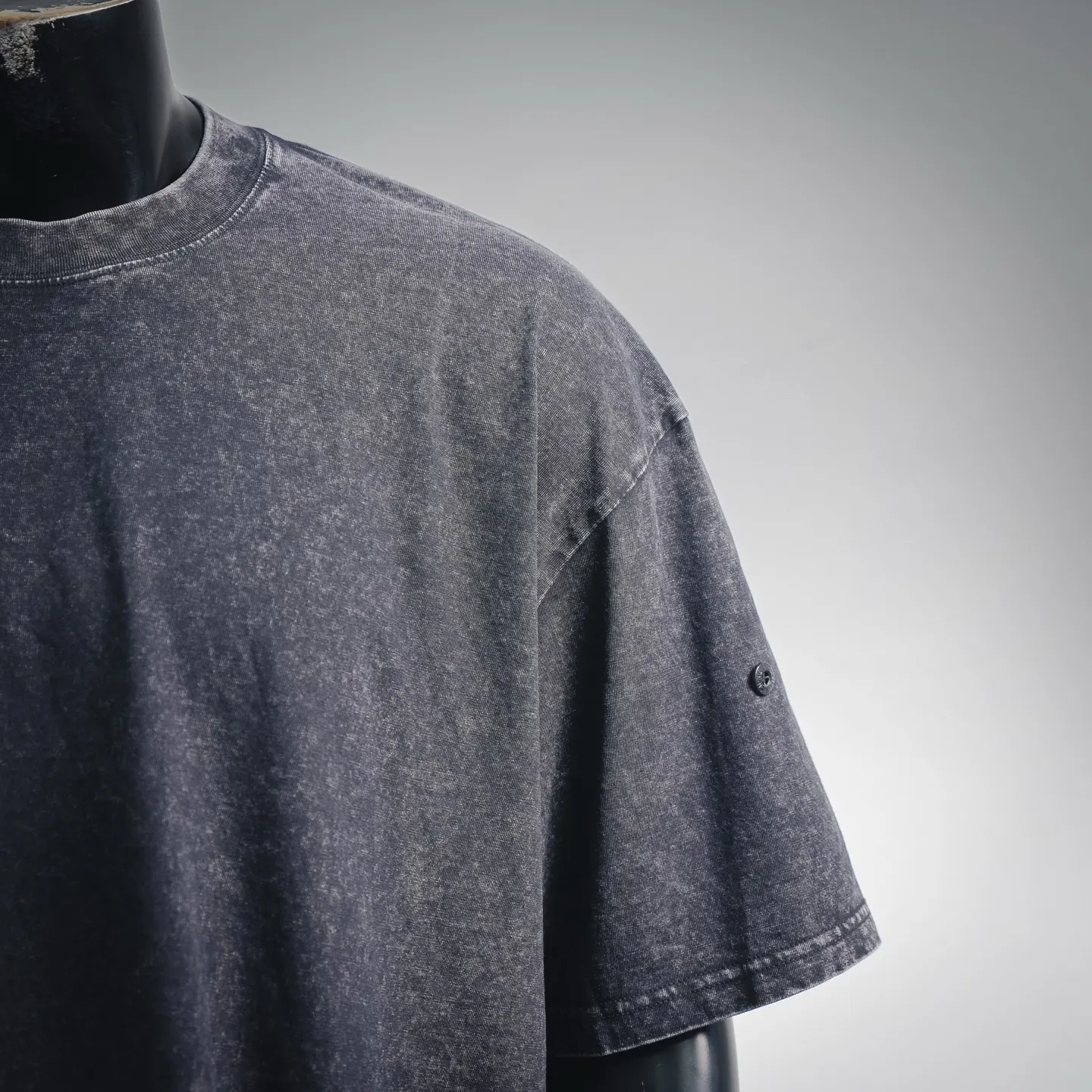 Stone Island 水洗 做旧 短袖T恤 日常百搭款