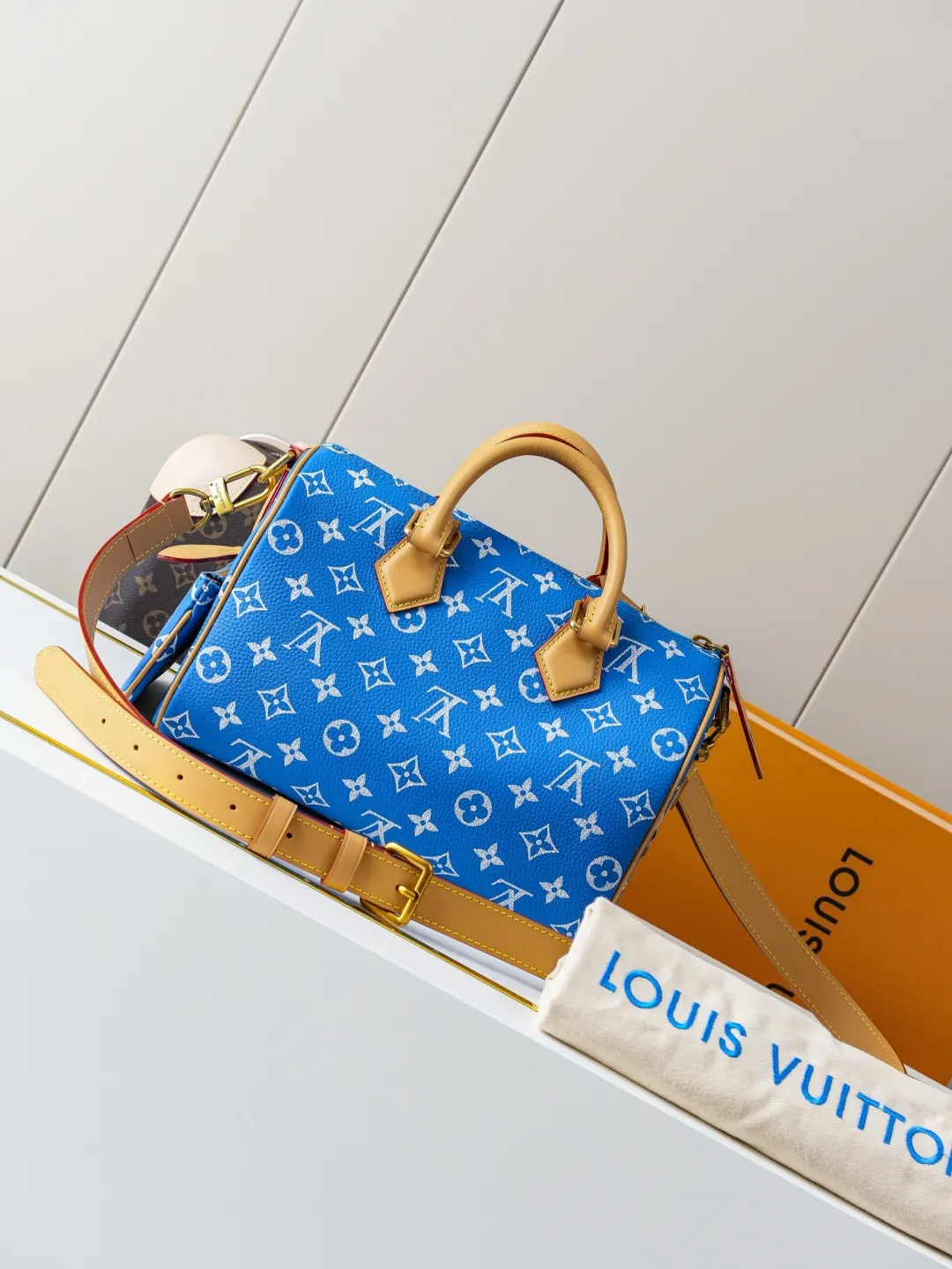 Organizer Pouch Travel Leather