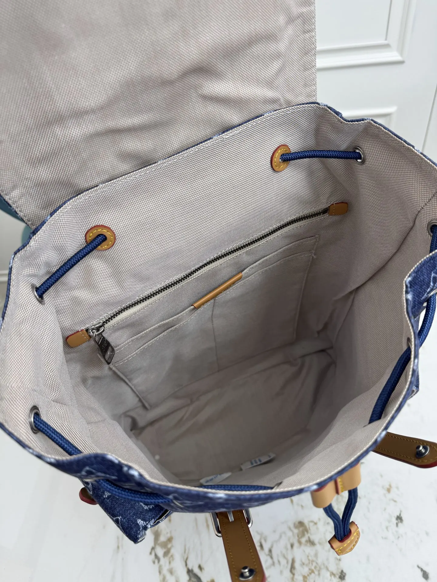 Louis Vuitton 牛仔 Monogram 雙肩包