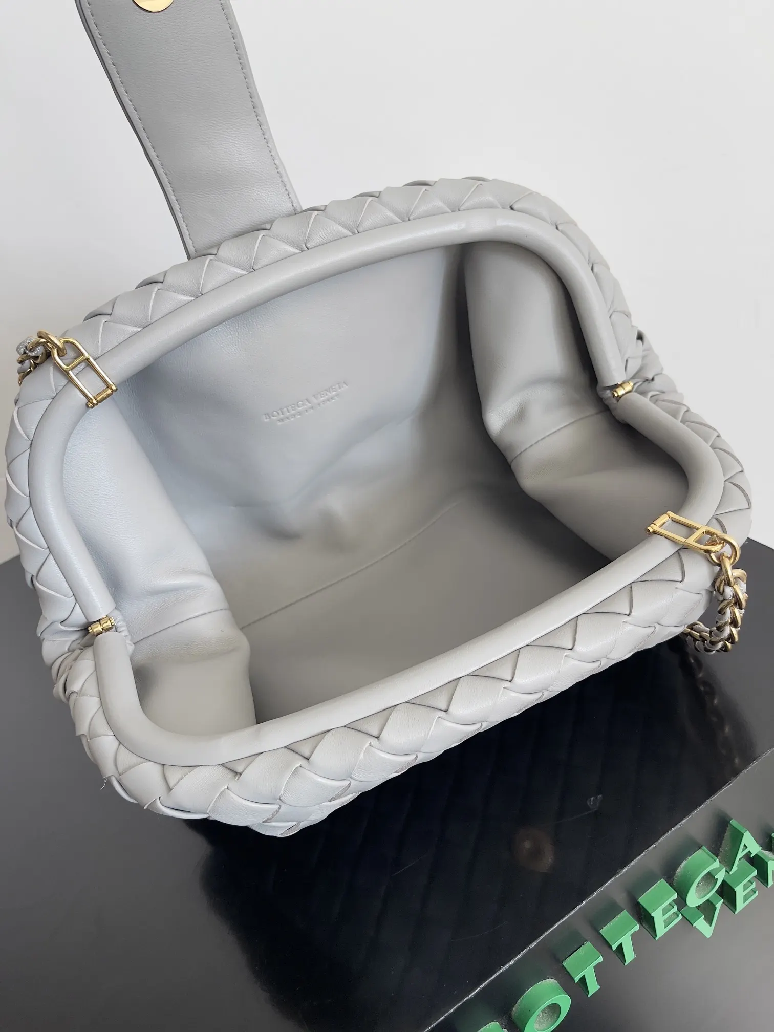 Bottega Veneta 鏈條包 精致鏈條款