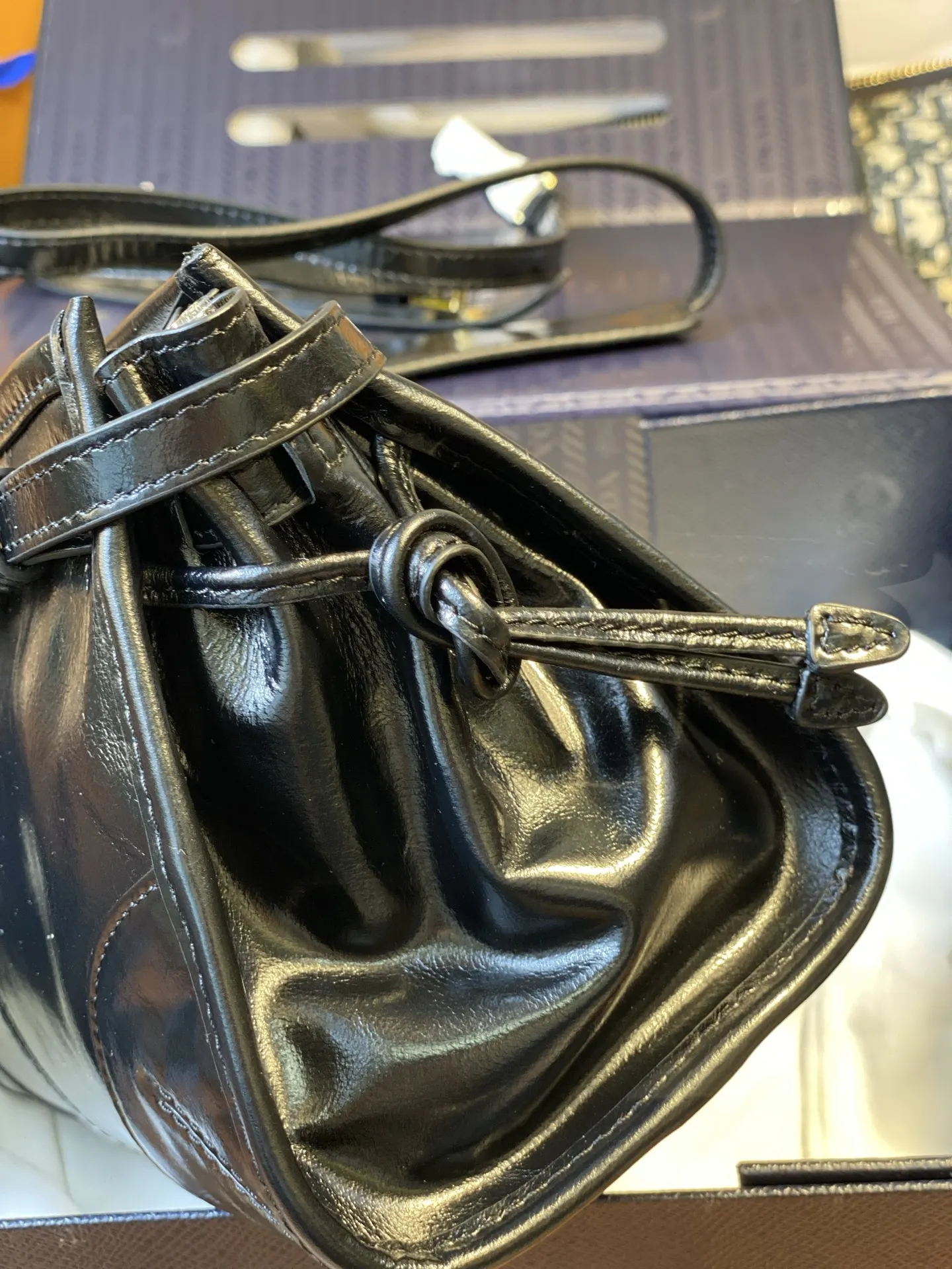 PRADA 手提包 日常通勤款