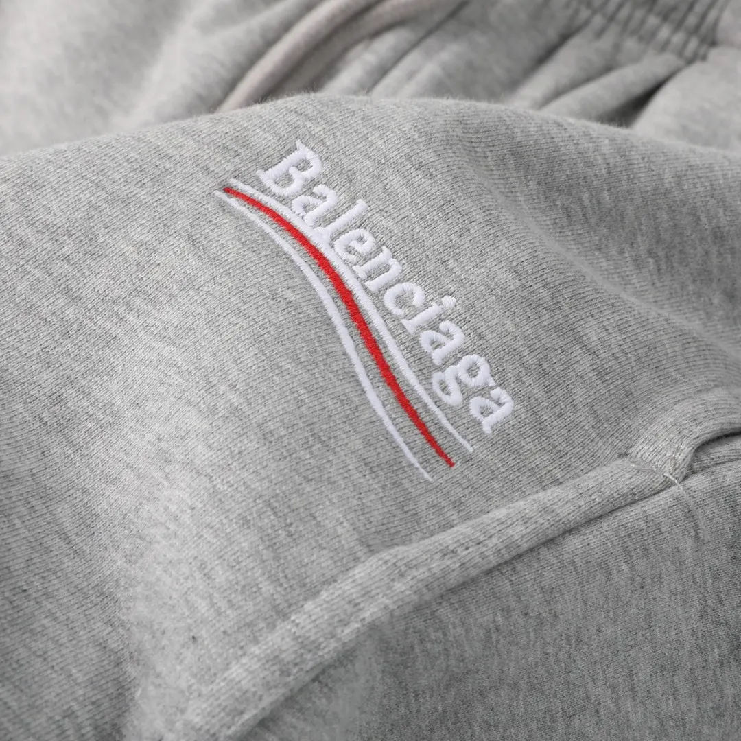 Balenciaga 短裤 街头休闲款