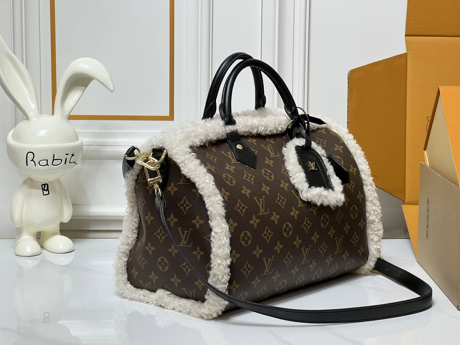 Fashion Item Travel Canvas