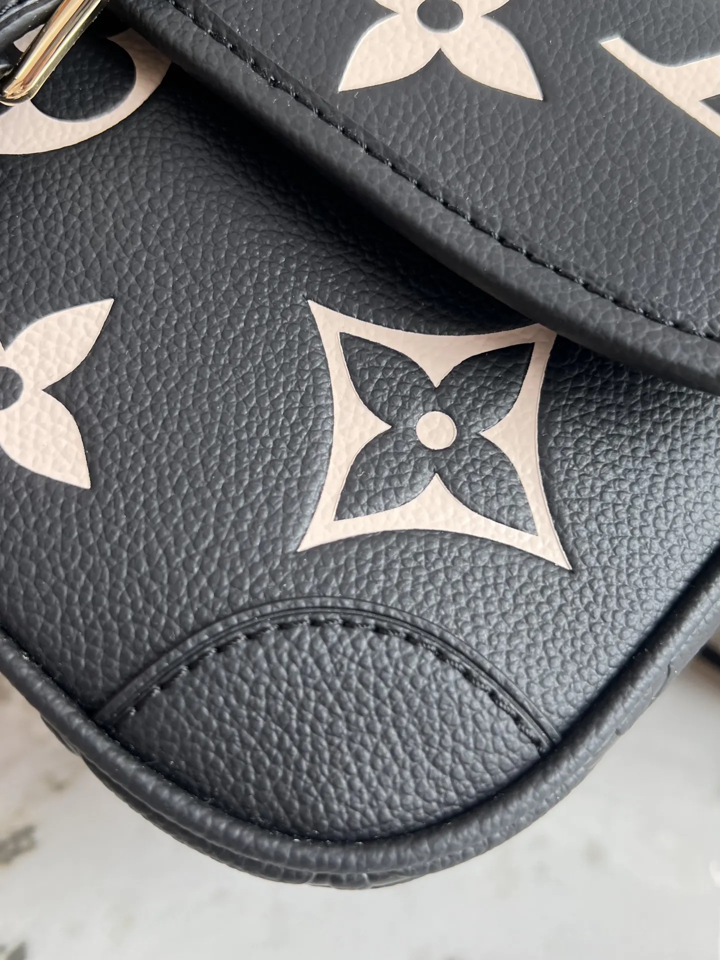 Louis Vuitton Crossbody Bag | ORBUYBAG
