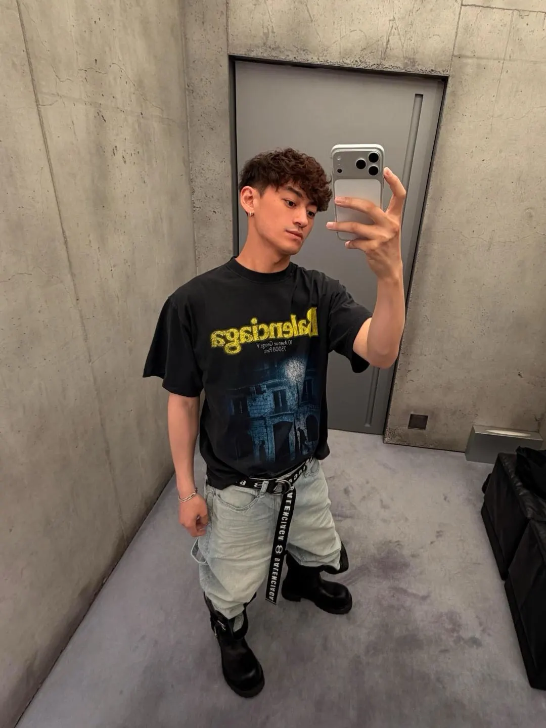 Balenciaga 灰色 印花 做旧 短袖T恤