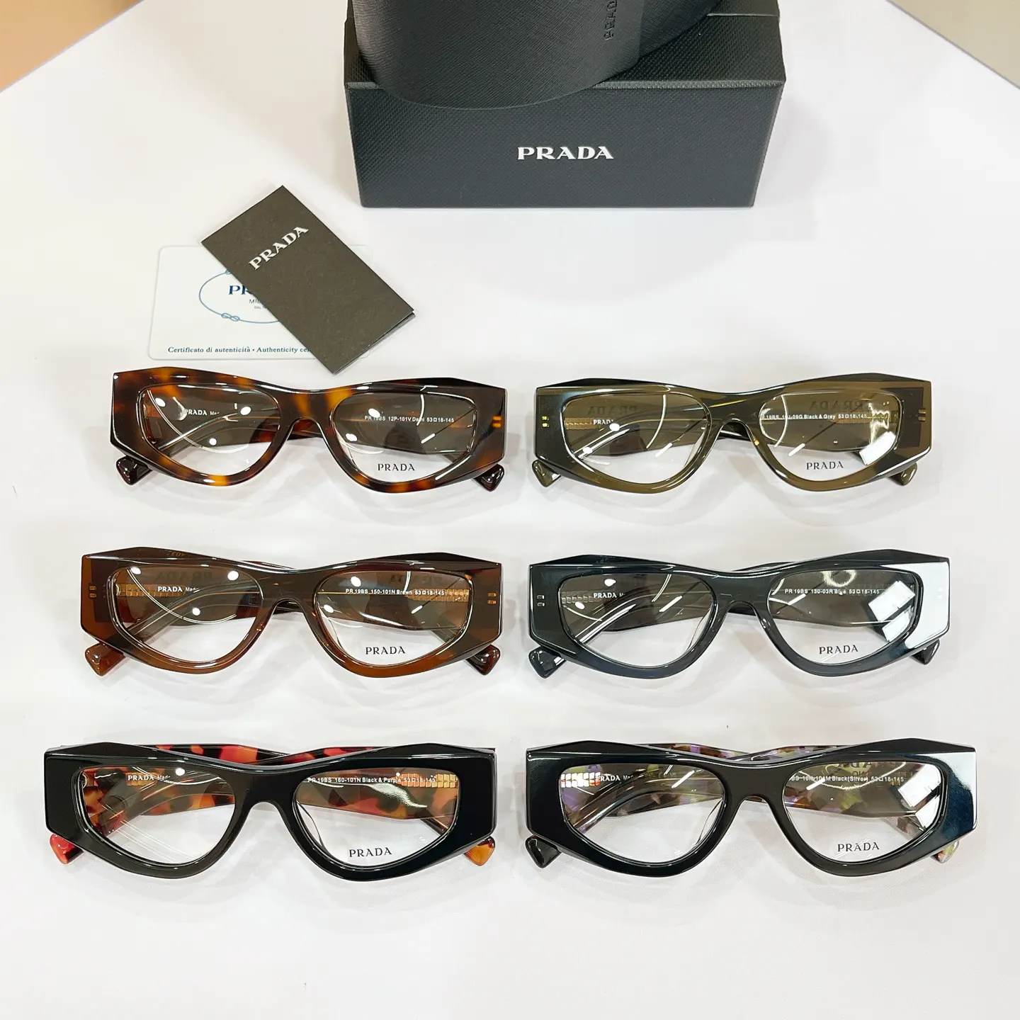 PRADA PR 19BS 太阳眼镜 时尚遮阳款