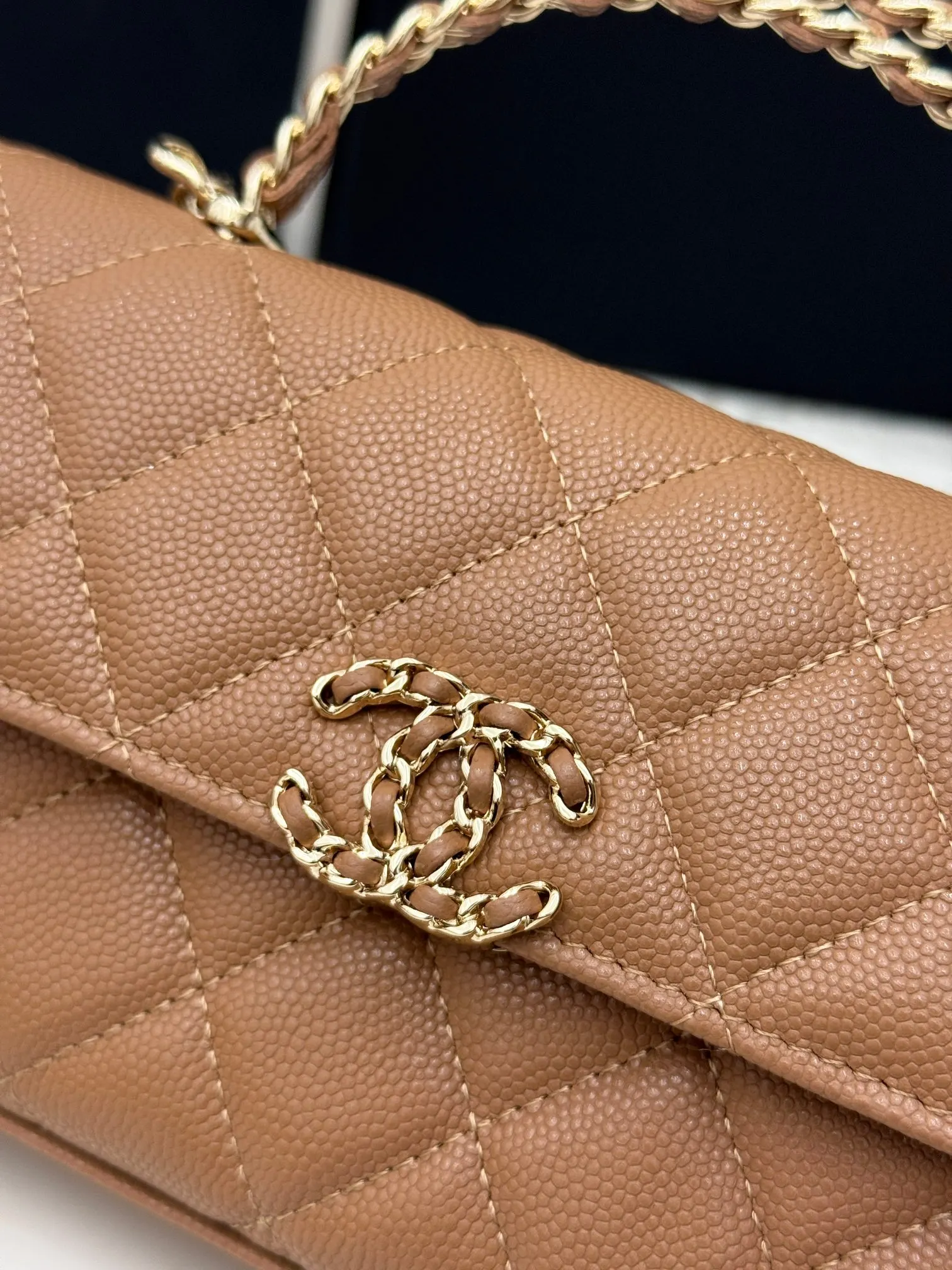Chanel 焦糖色牛皮Kelly手提包 金链斜挎