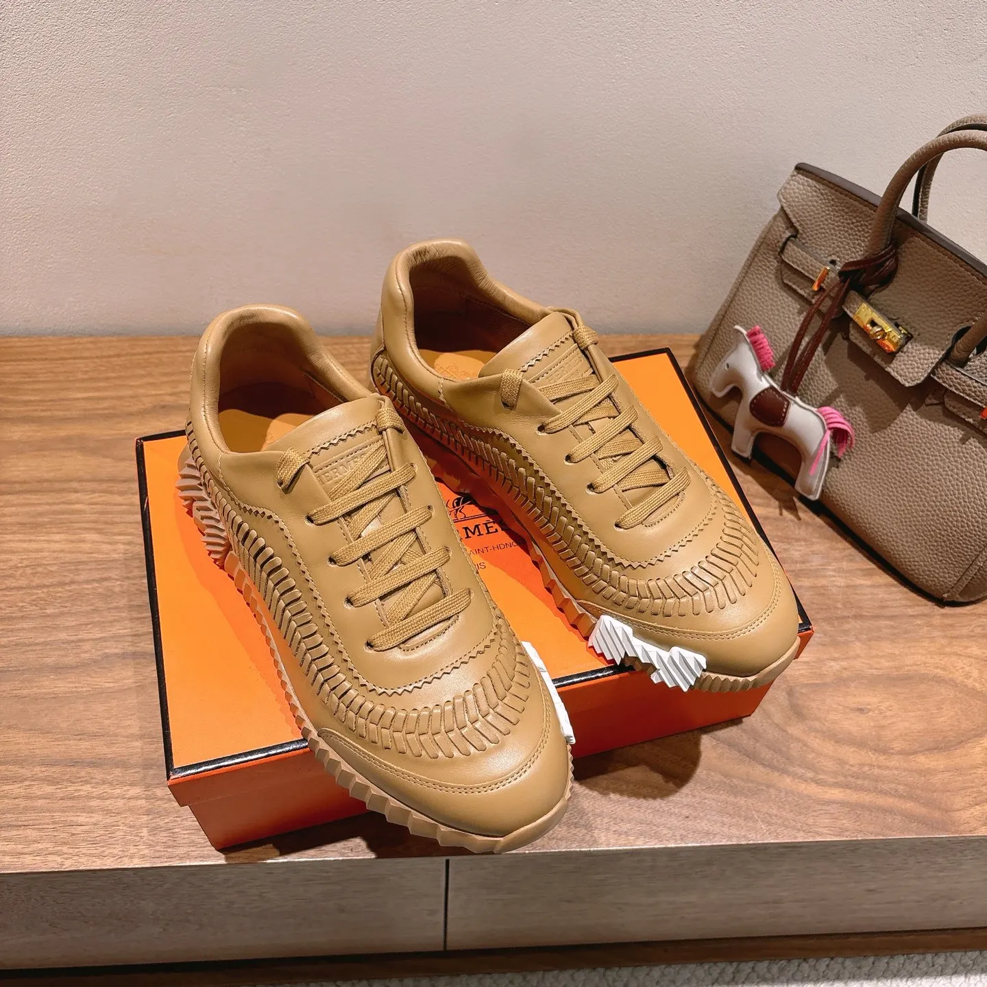 Hermès SS 运动鞋
