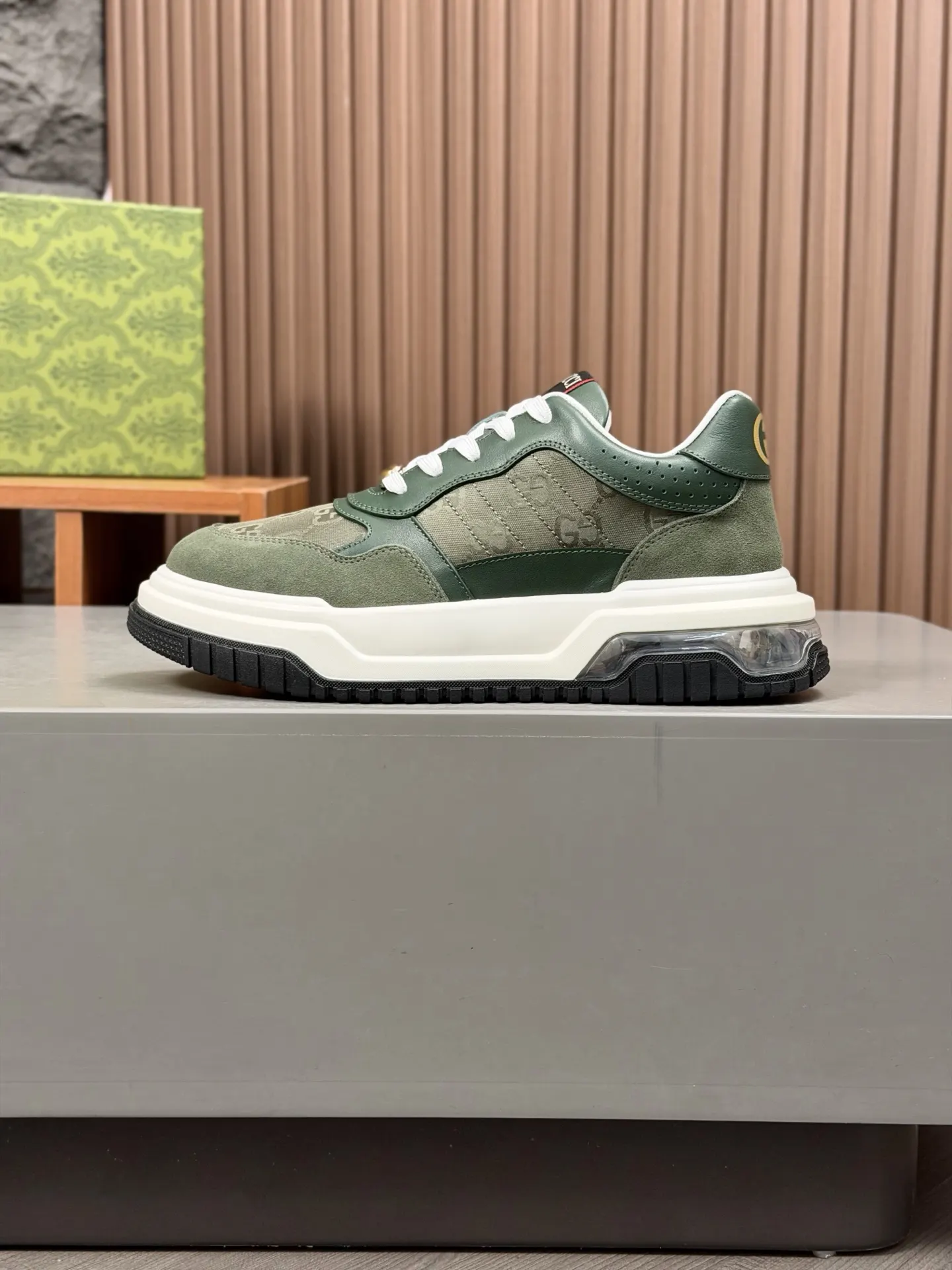 Gucci Logo休闲运动鞋
