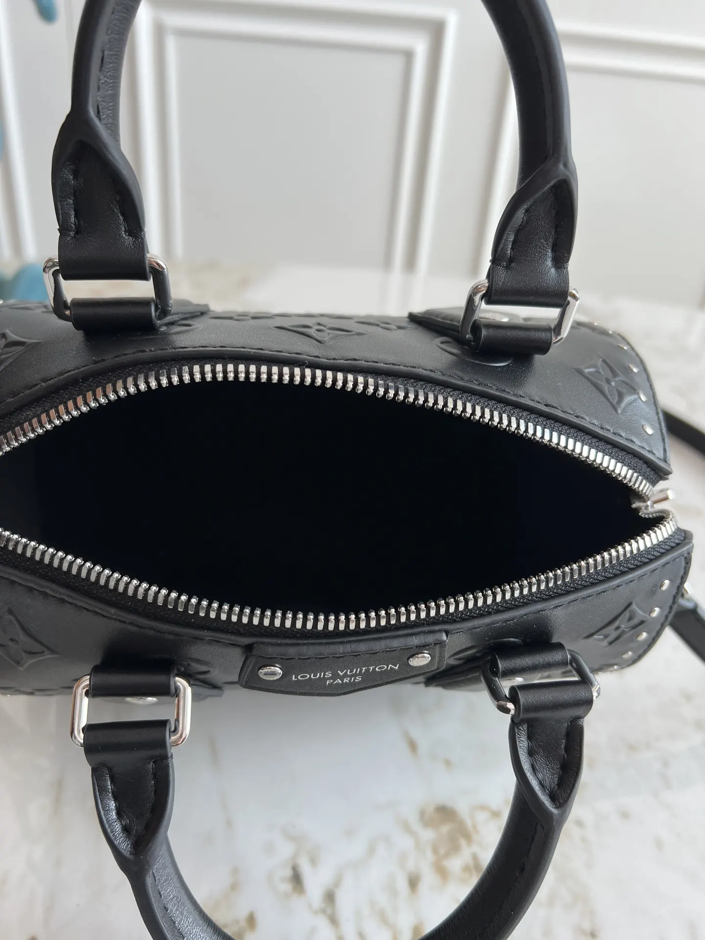Louis Vuitton OnTheGo Monogram 手提包