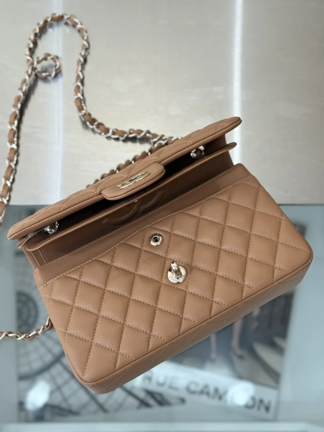 Chain Bag Leather