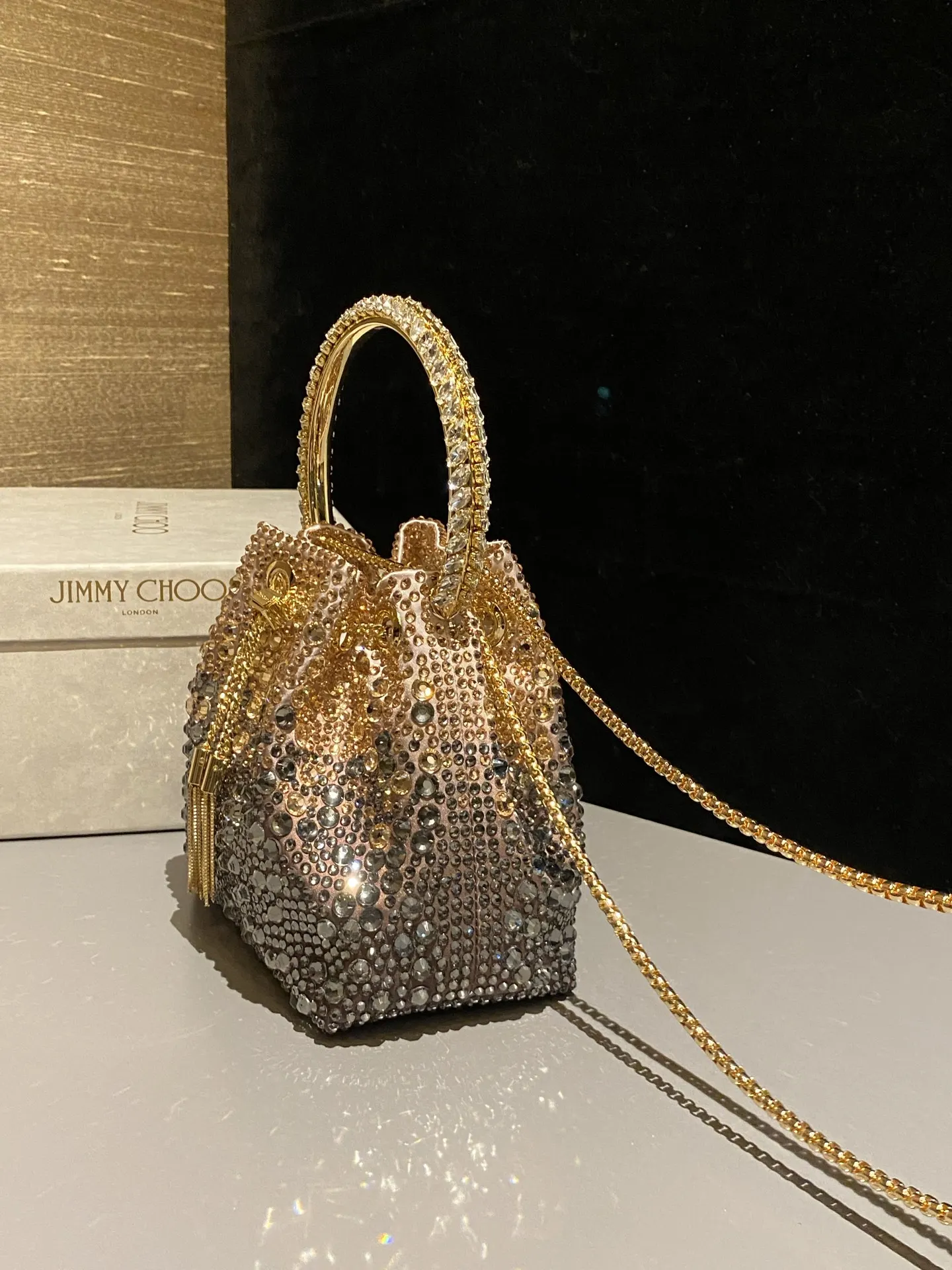 JIMMY CHOO BON BON系列标志款手提包 鏈條包 精致鏈條款