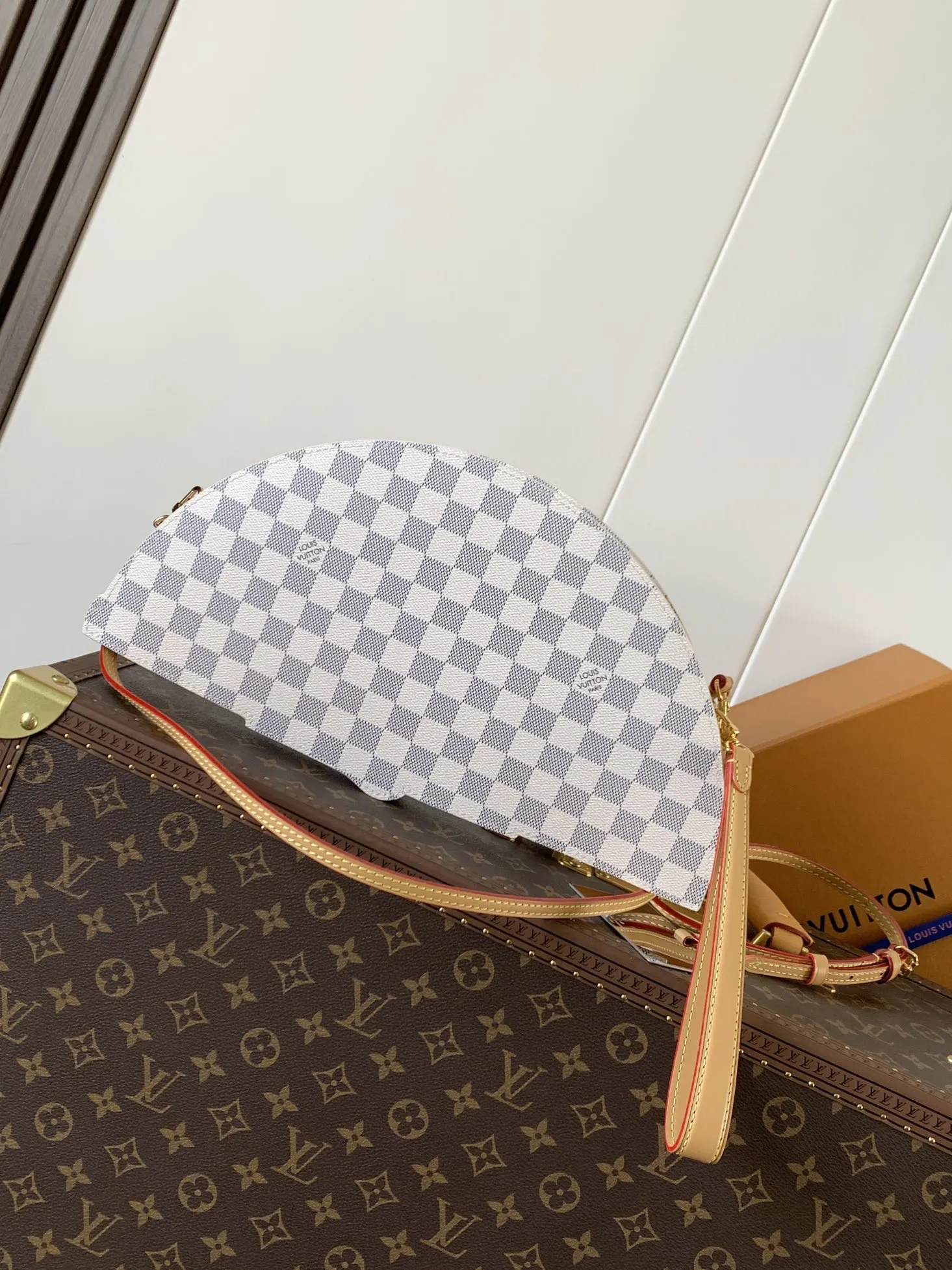 LV 牛皮 Fan 手袋取材 Mo收納包 旅行收納款