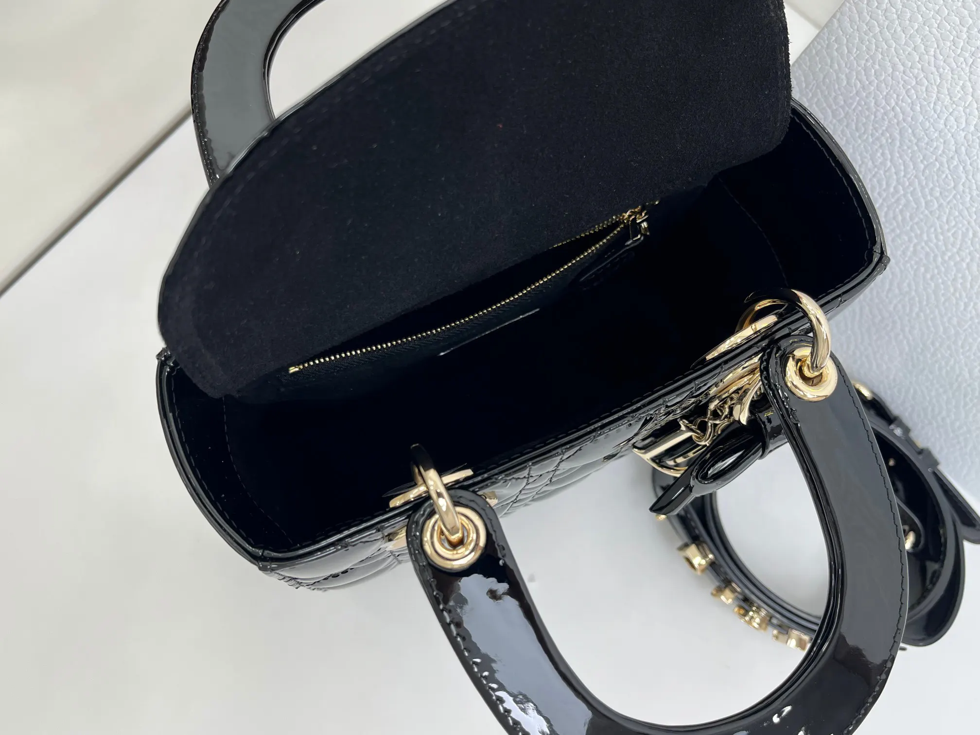 Dior Lady Dior 黑色 斜挎包