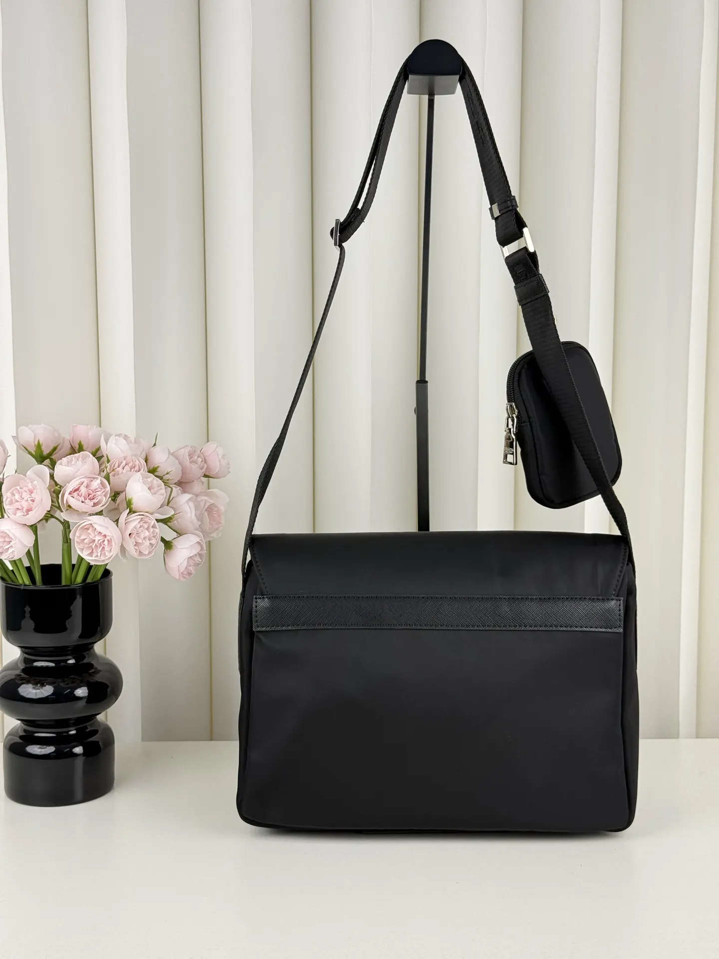 Prada 邮差包 斜背包